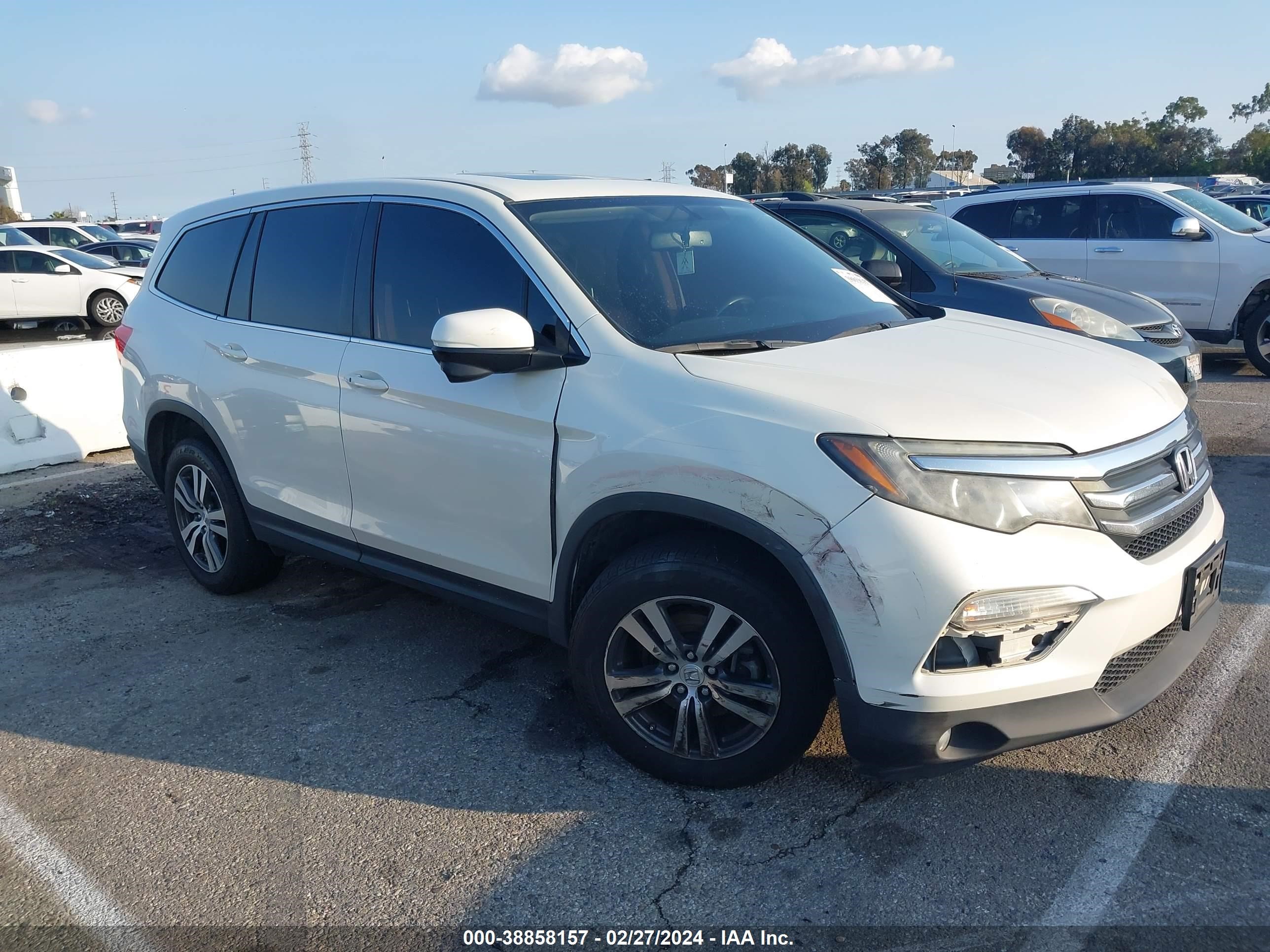 HONDA PILOT 2018 5fnyf5h58jb019672