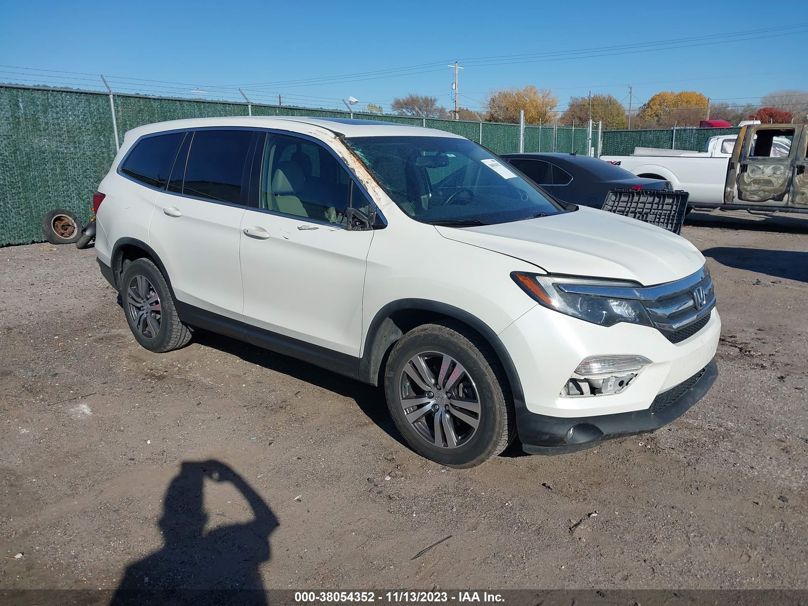 HONDA PILOT 2016 5fnyf5h5xgb007578