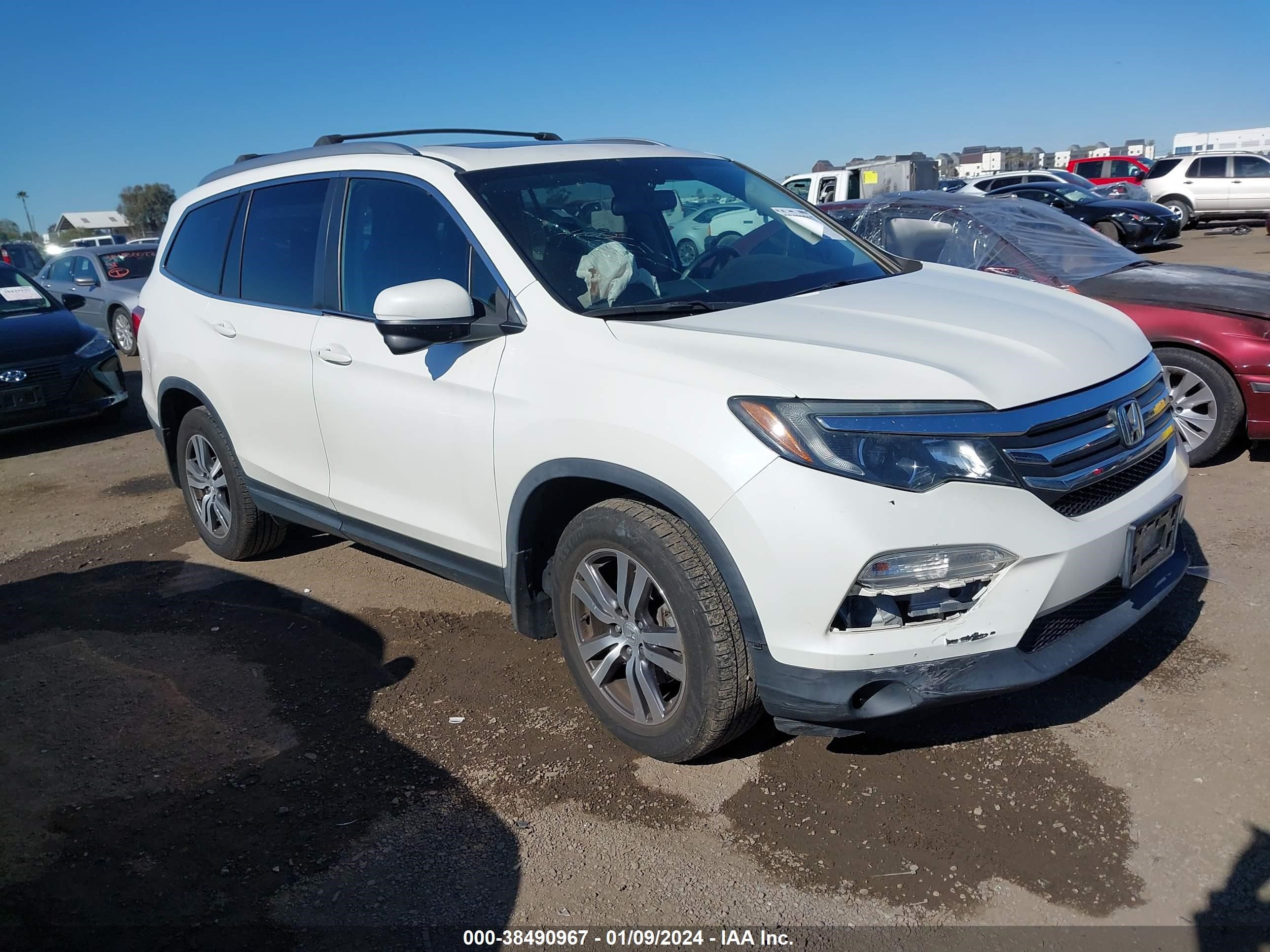 HONDA PILOT 2017 5fnyf5h5xhb045118