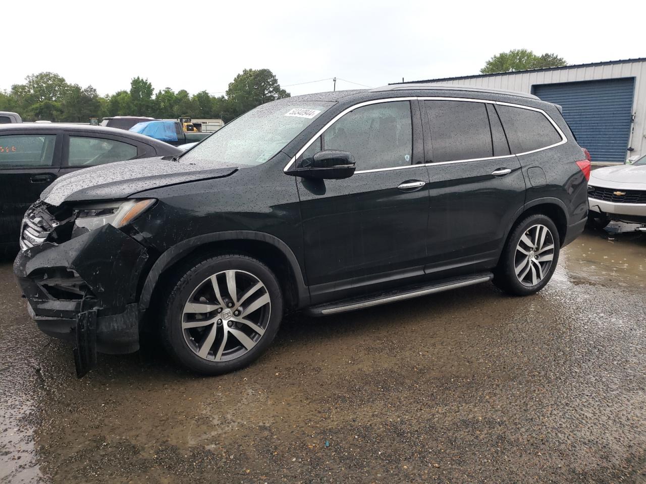 HONDA PILOT 2017 5fnyf5h90hb010476