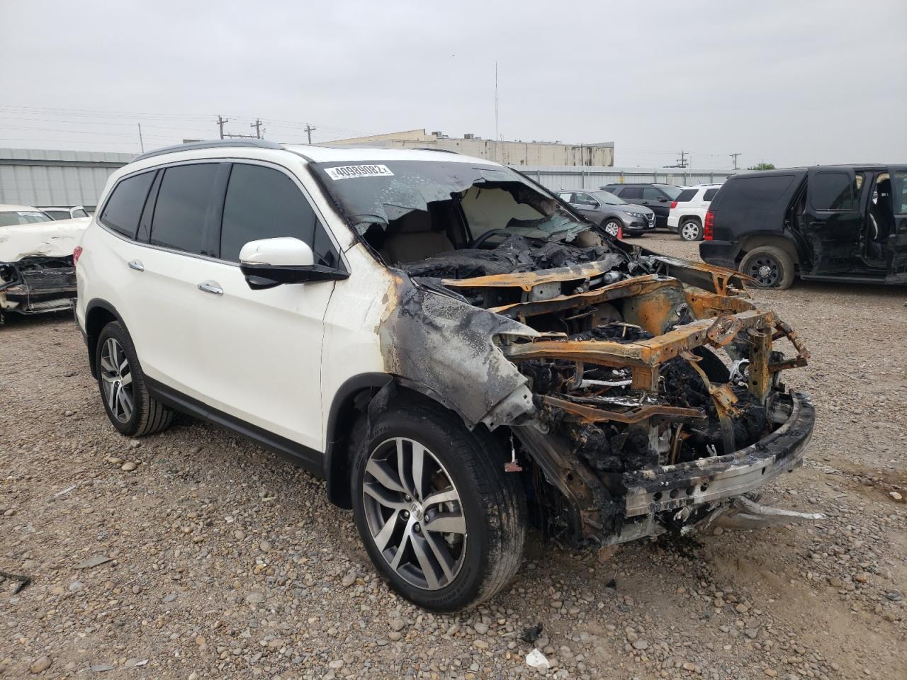 HONDA PILOT 2018 5fnyf5h93jb011806