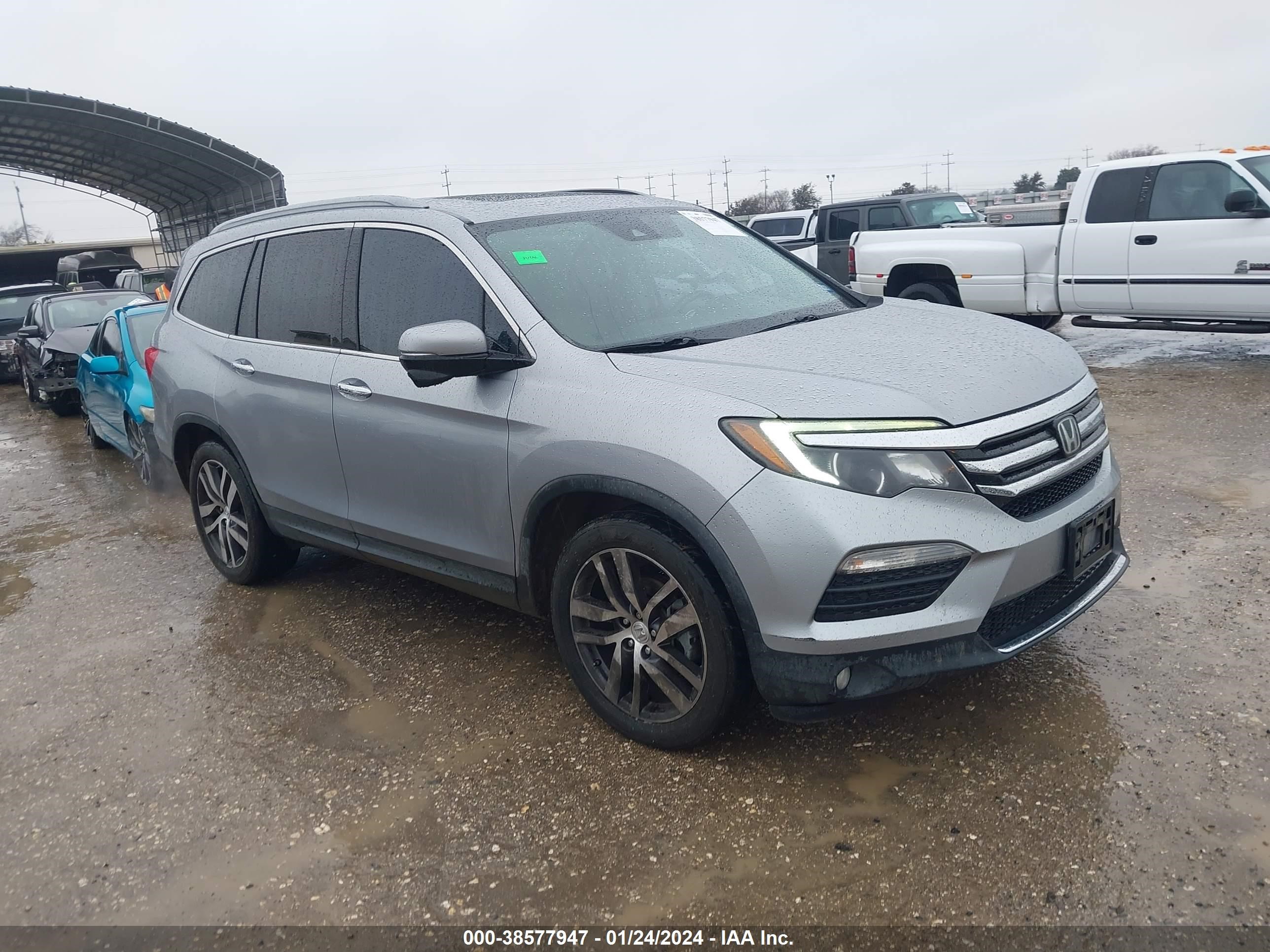 HONDA PILOT 2017 5fnyf5h94hb028575