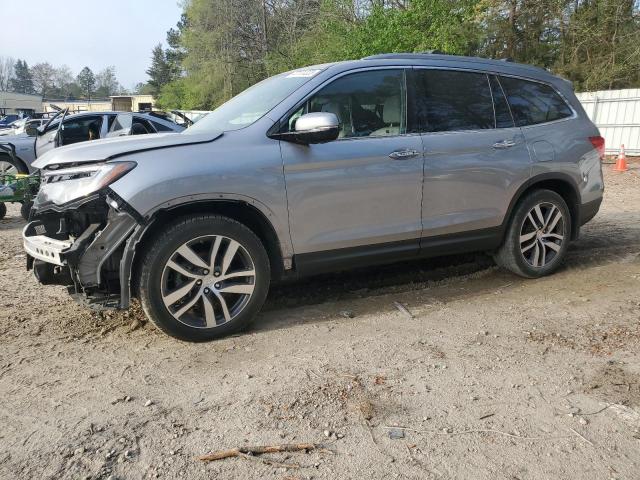 HONDA PILOT TOUR 2017 5fnyf5h99hb038826