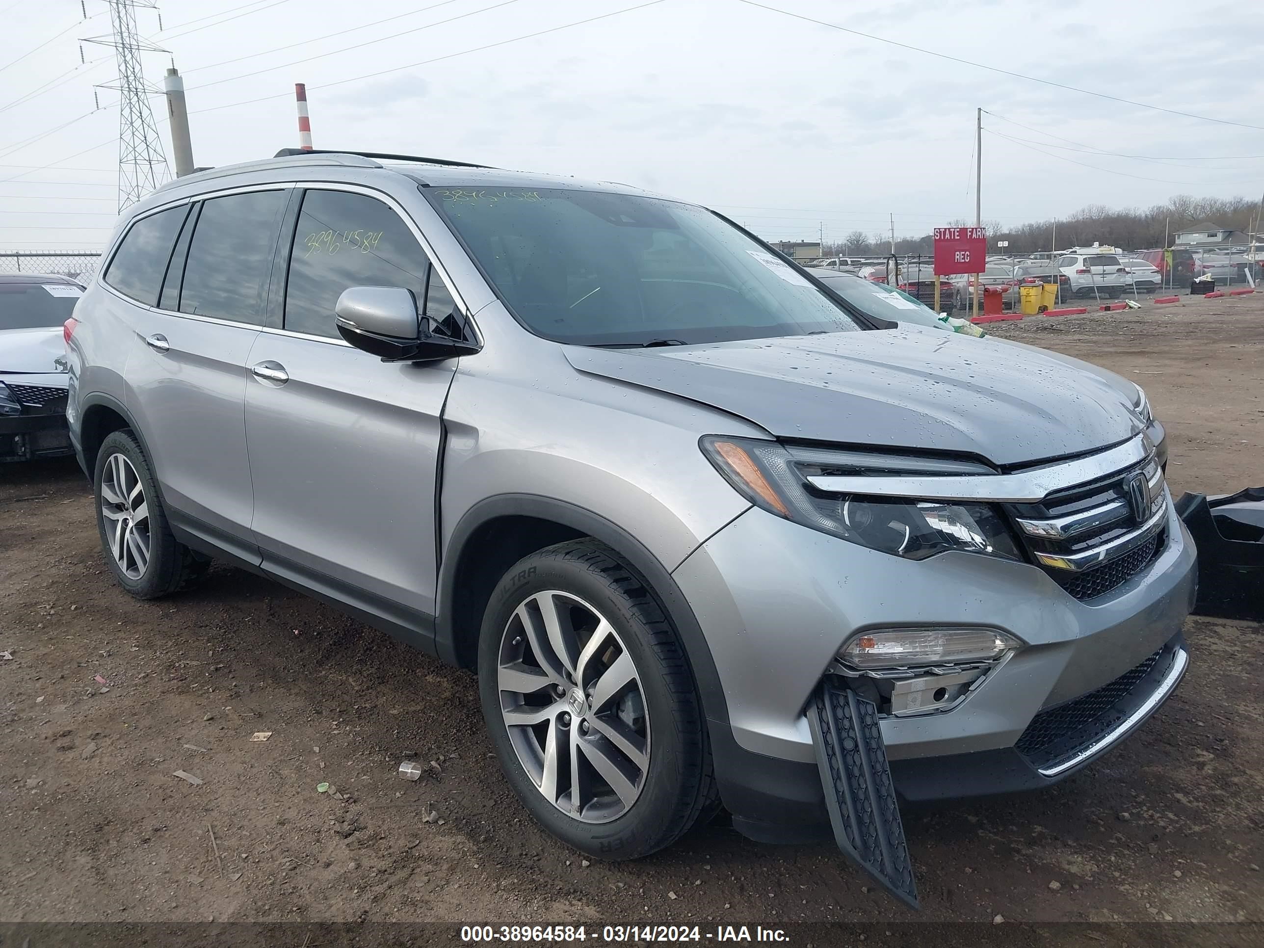 HONDA PILOT 2017 5fnyf6h04hb082918