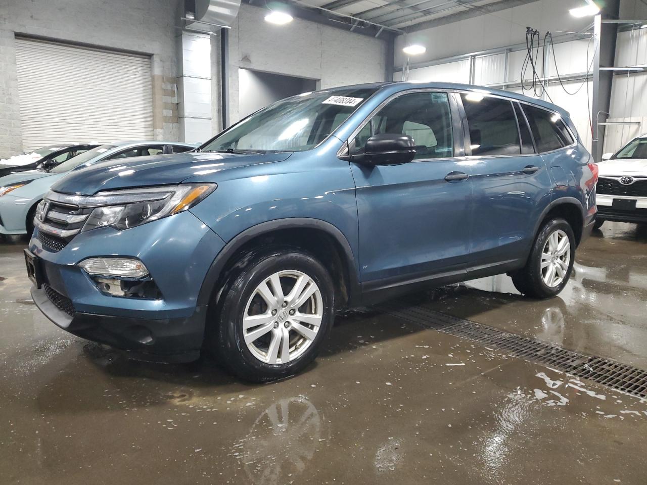 HONDA PILOT 2016 5fnyf6h17gb024549