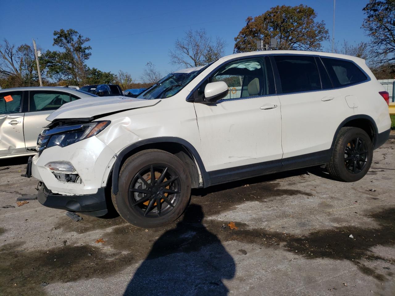 HONDA PILOT 2017 5fnyf6h33hb058104