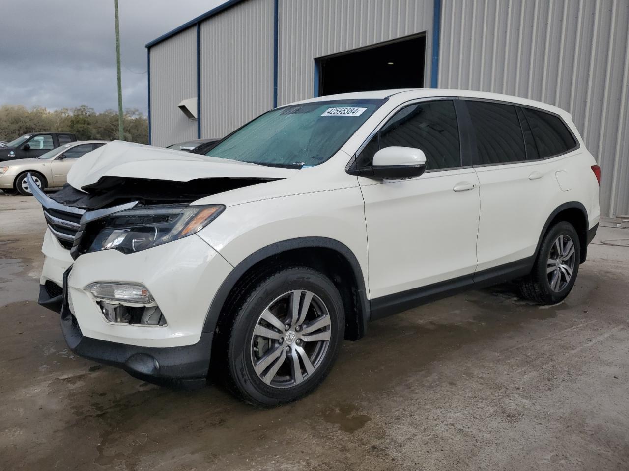 HONDA PILOT 2017 5fnyf6h56hb085069