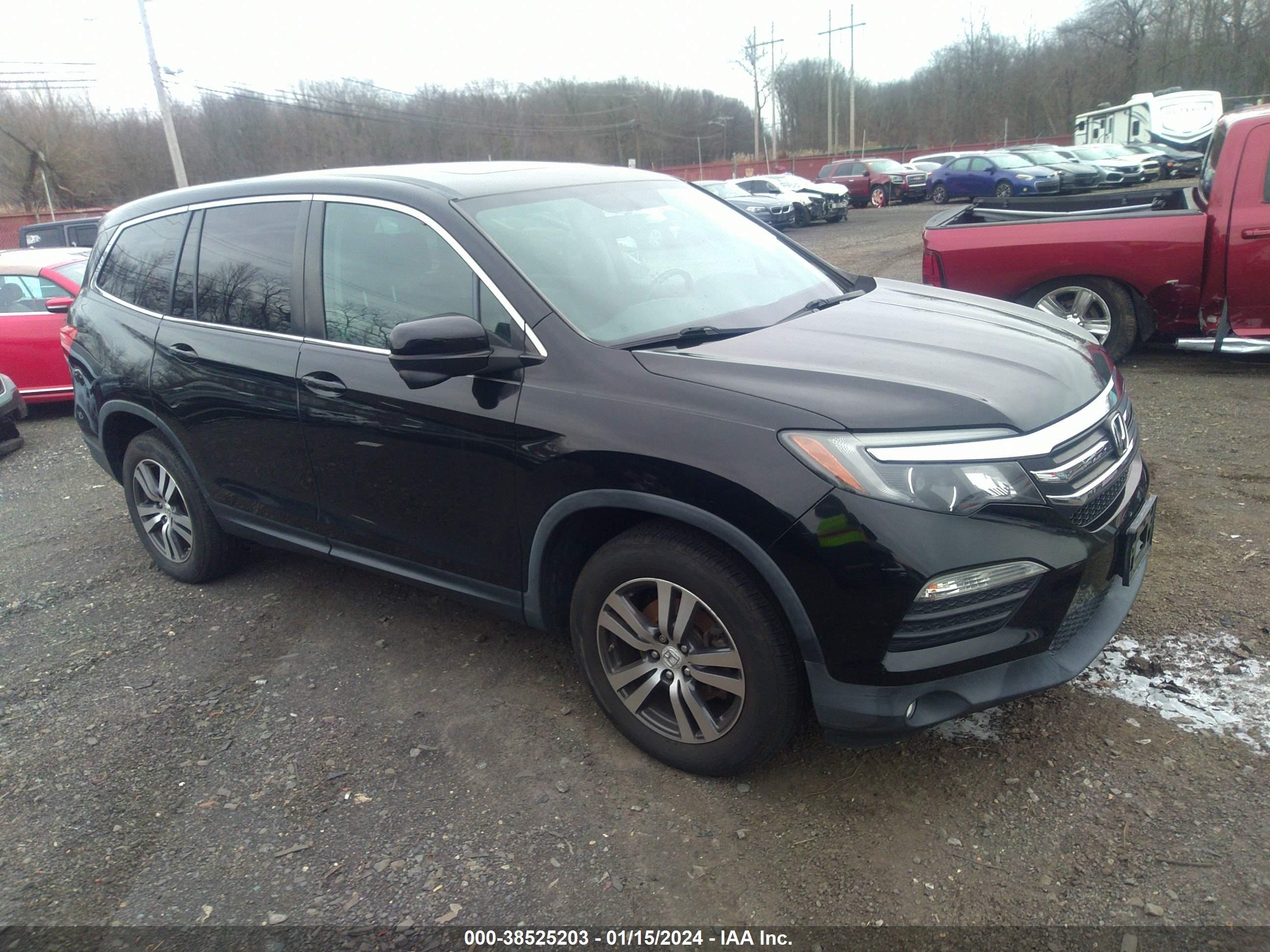 HONDA PILOT 2017 5fnyf6h78hb006941