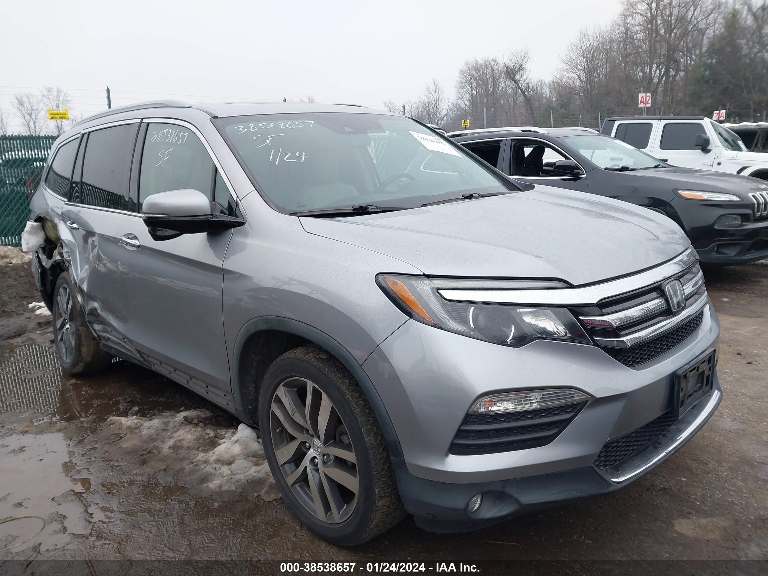 HONDA PILOT 2016 5fnyf6h91gb114589