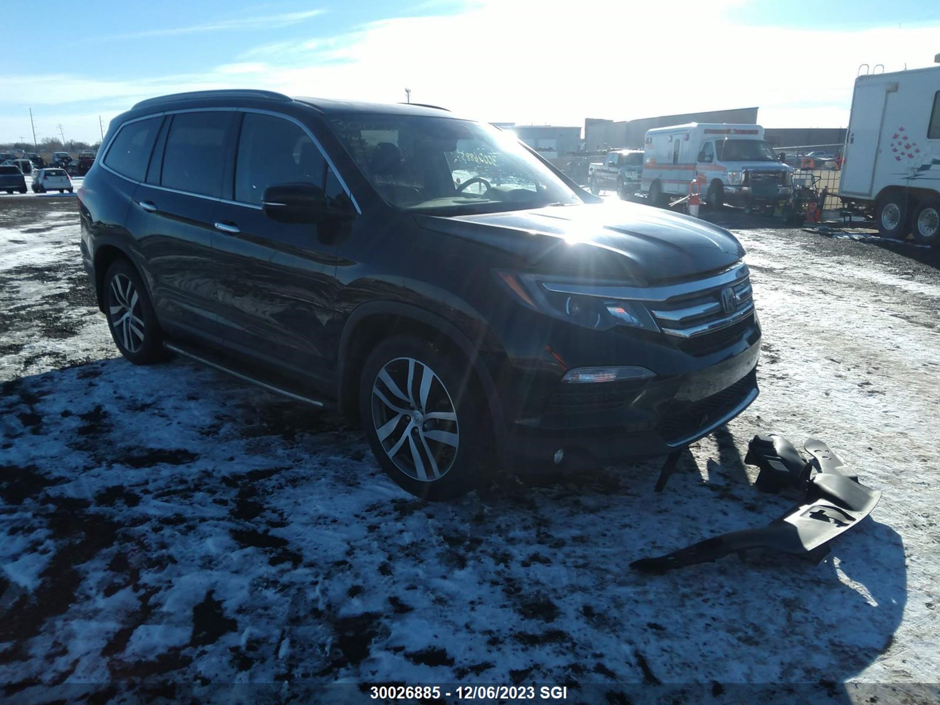 HONDA PILOT 2017 5fnyf6h93hb500058