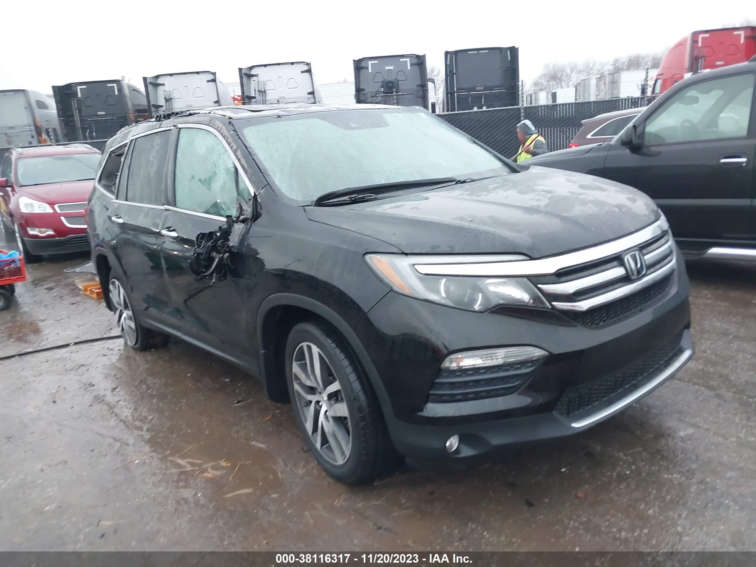 HONDA PILOT 2017 5fnyf6h94hb027853