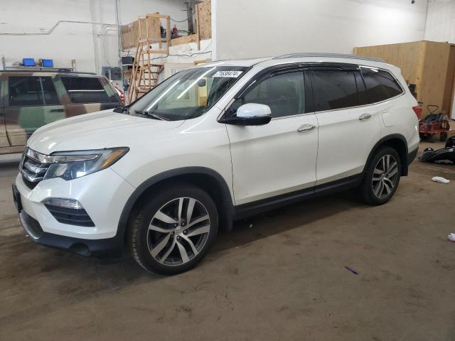 HONDA PILOT TOUR 2017 5fnyf6h96hb089397