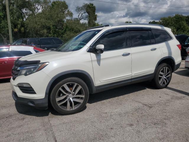 HONDA PILOT TOUR 2017 5fnyf6h97hb048034