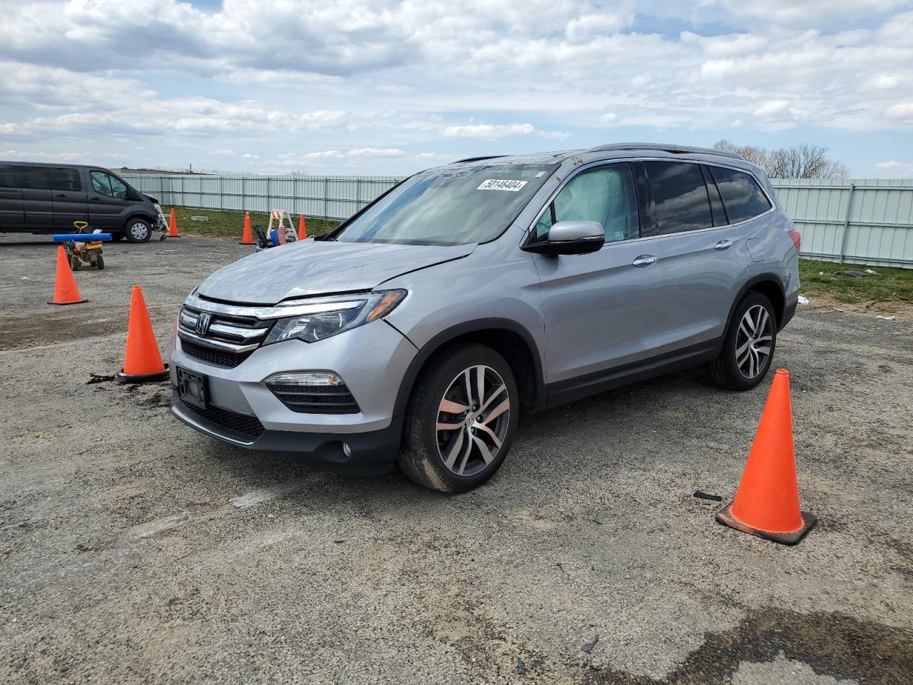 HONDA PILOT 2017 5fnyf6h98hb060841