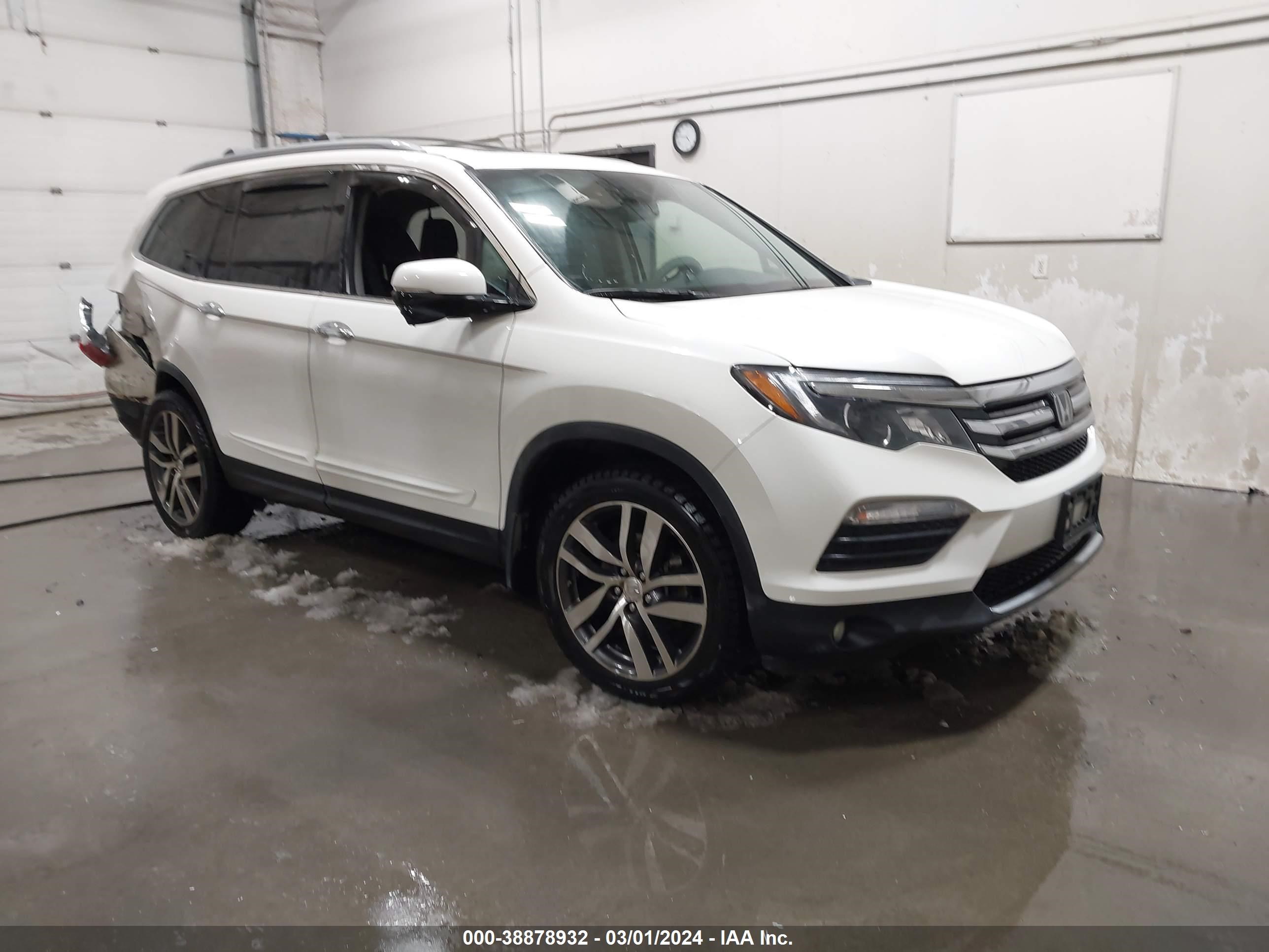 HONDA PILOT 2017 5fnyf6h98hb081947