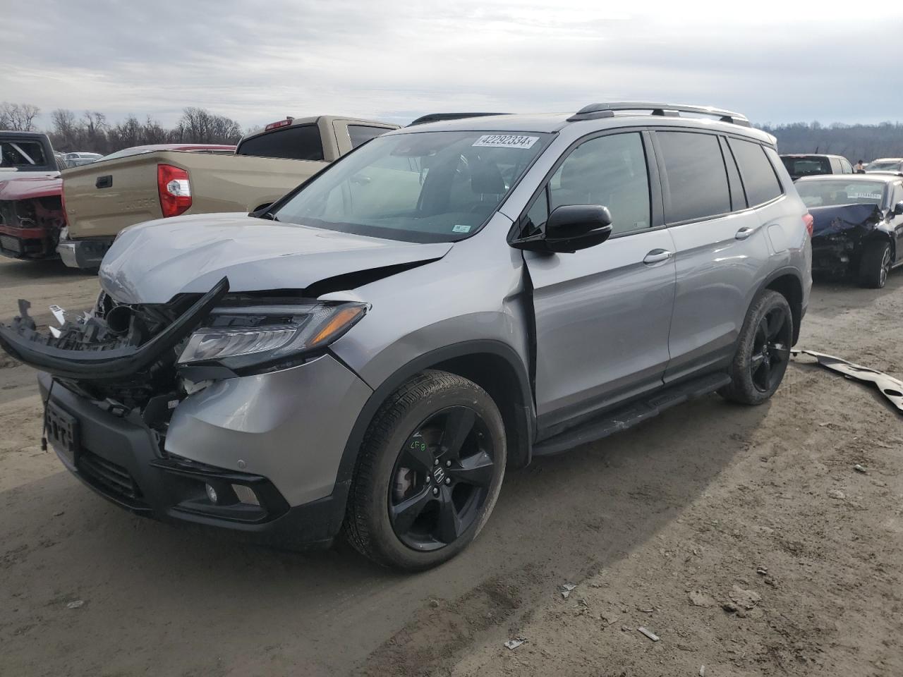 HONDA PASSPORT 2019 5fnyf8h05kb007633