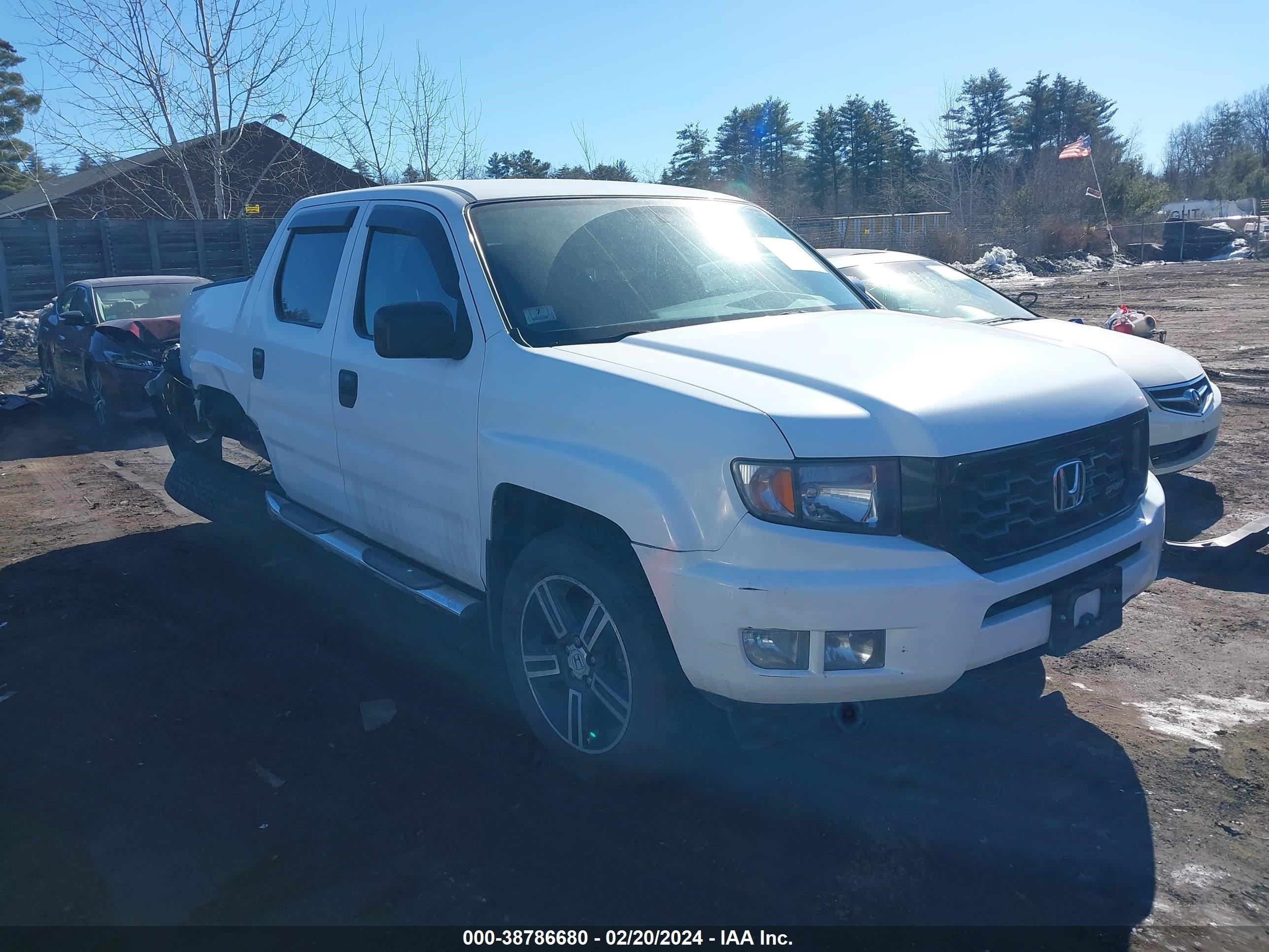 HONDA RIDGELINE 2014 5fpyk1f76eb004867