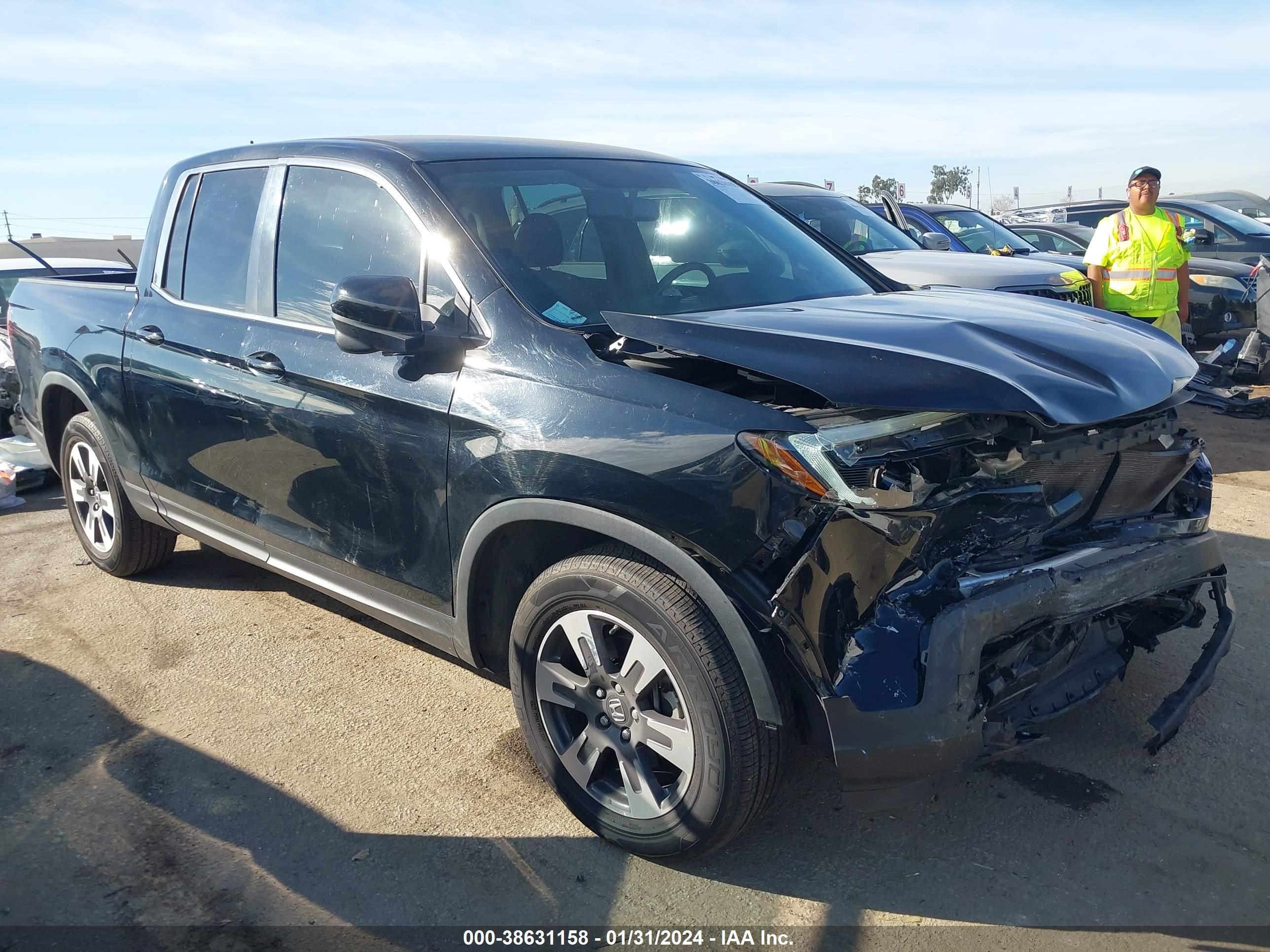 HONDA RIDGELINE 2018 5fpyk2f69jb001808