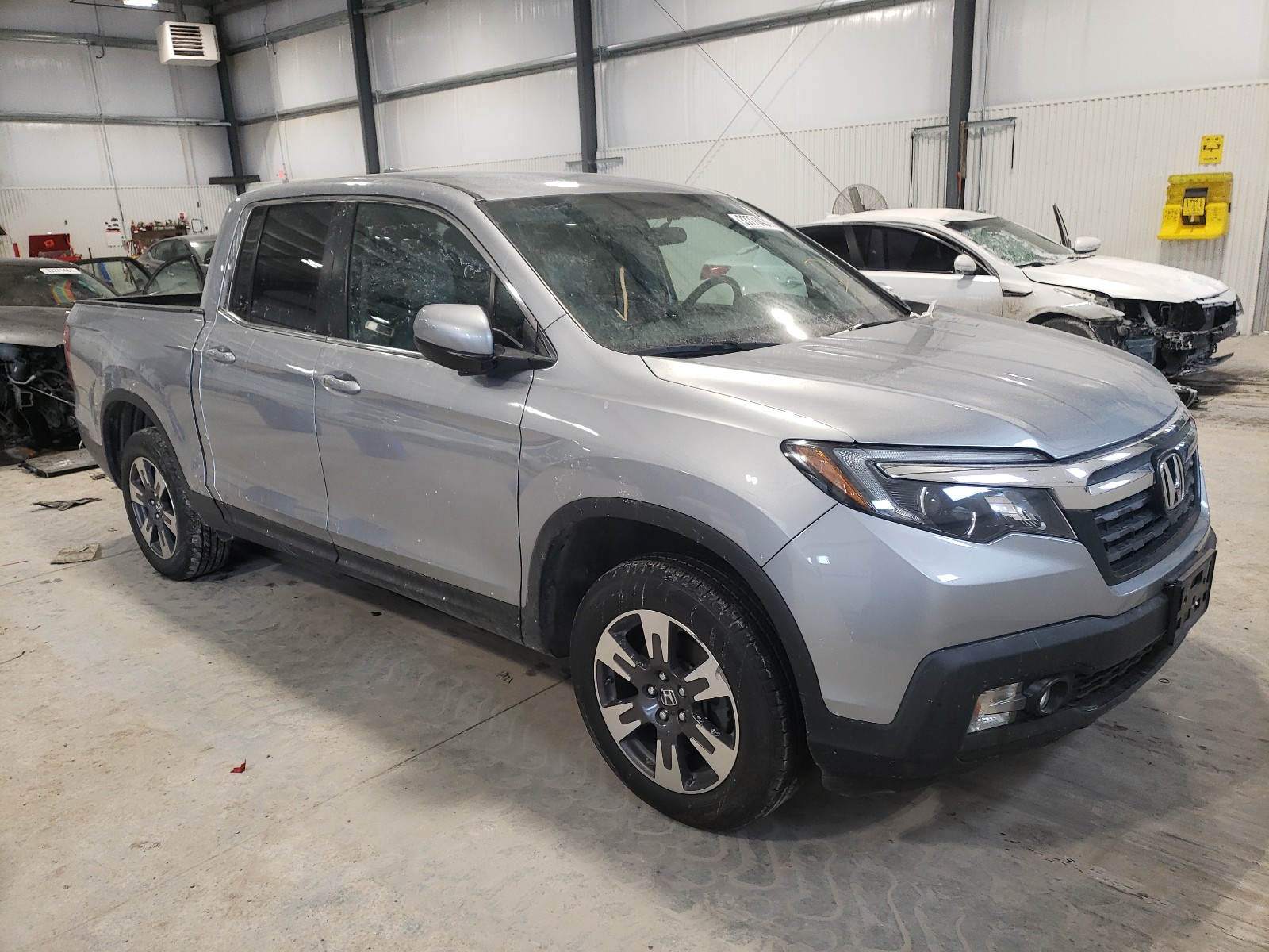 HONDA RIDGELINE 2017 5fpyk3f52hb008204