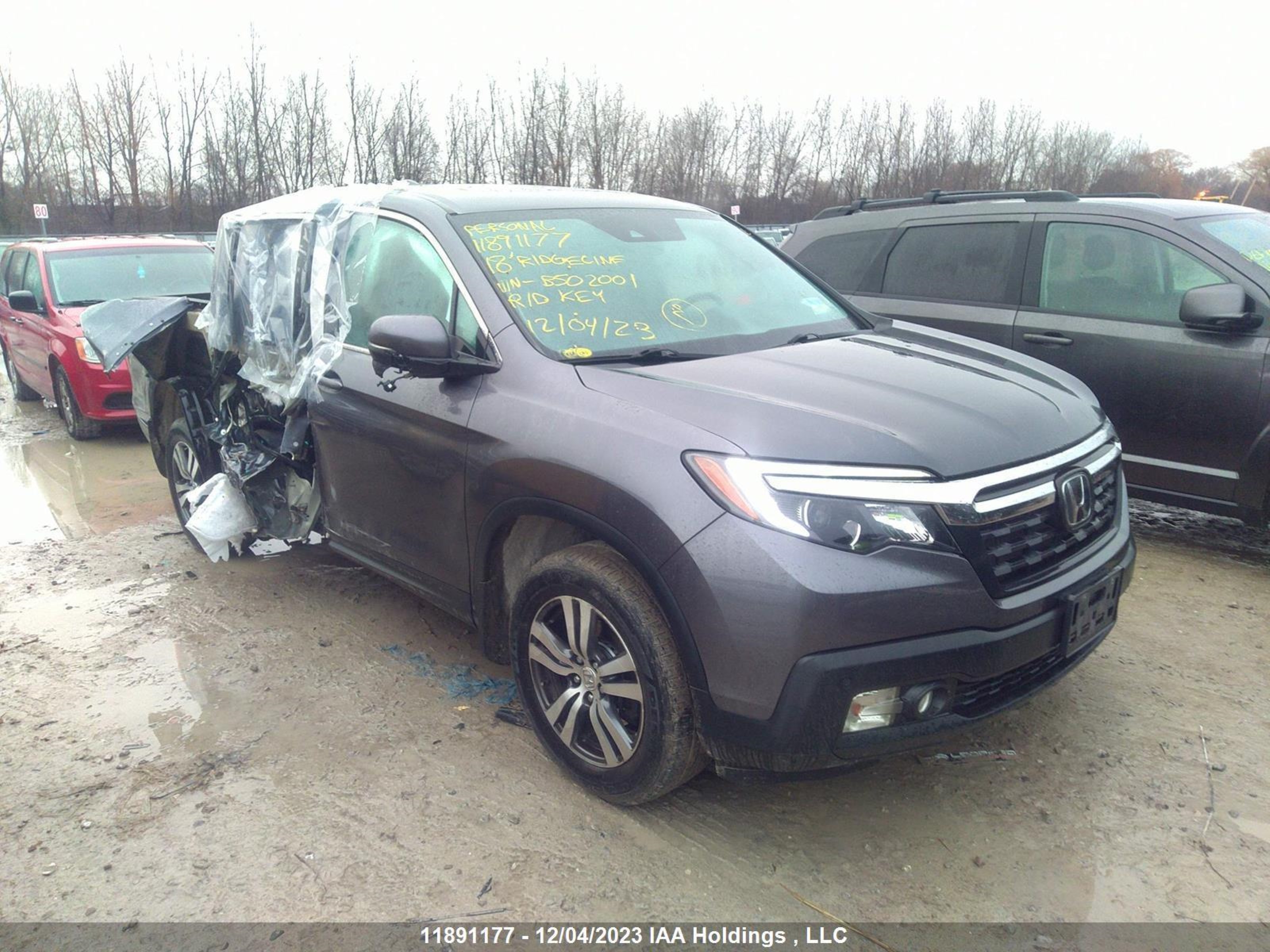 HONDA RIDGELINE 2018 5fpyk3f57jb502001