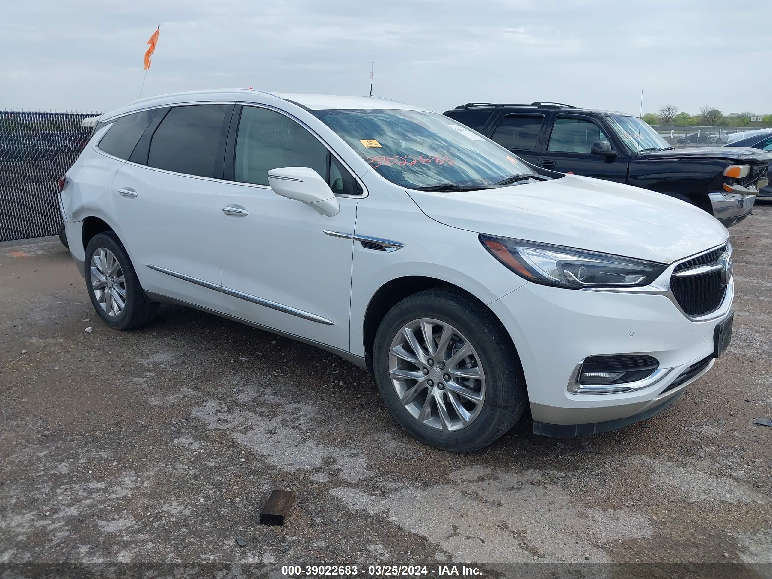 BUICK ENCLAVE 2021 5gaerckw8mj134805