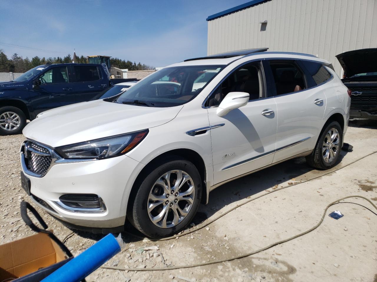 BUICK ENCLAVE 2018 5gaevckw1jj125080