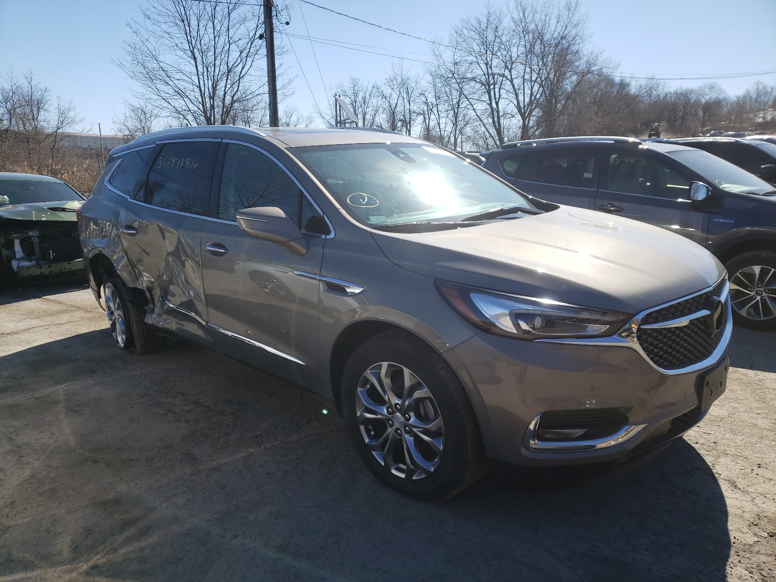 BUICK ENCLAVE 2018 5gaevckw8jj225953