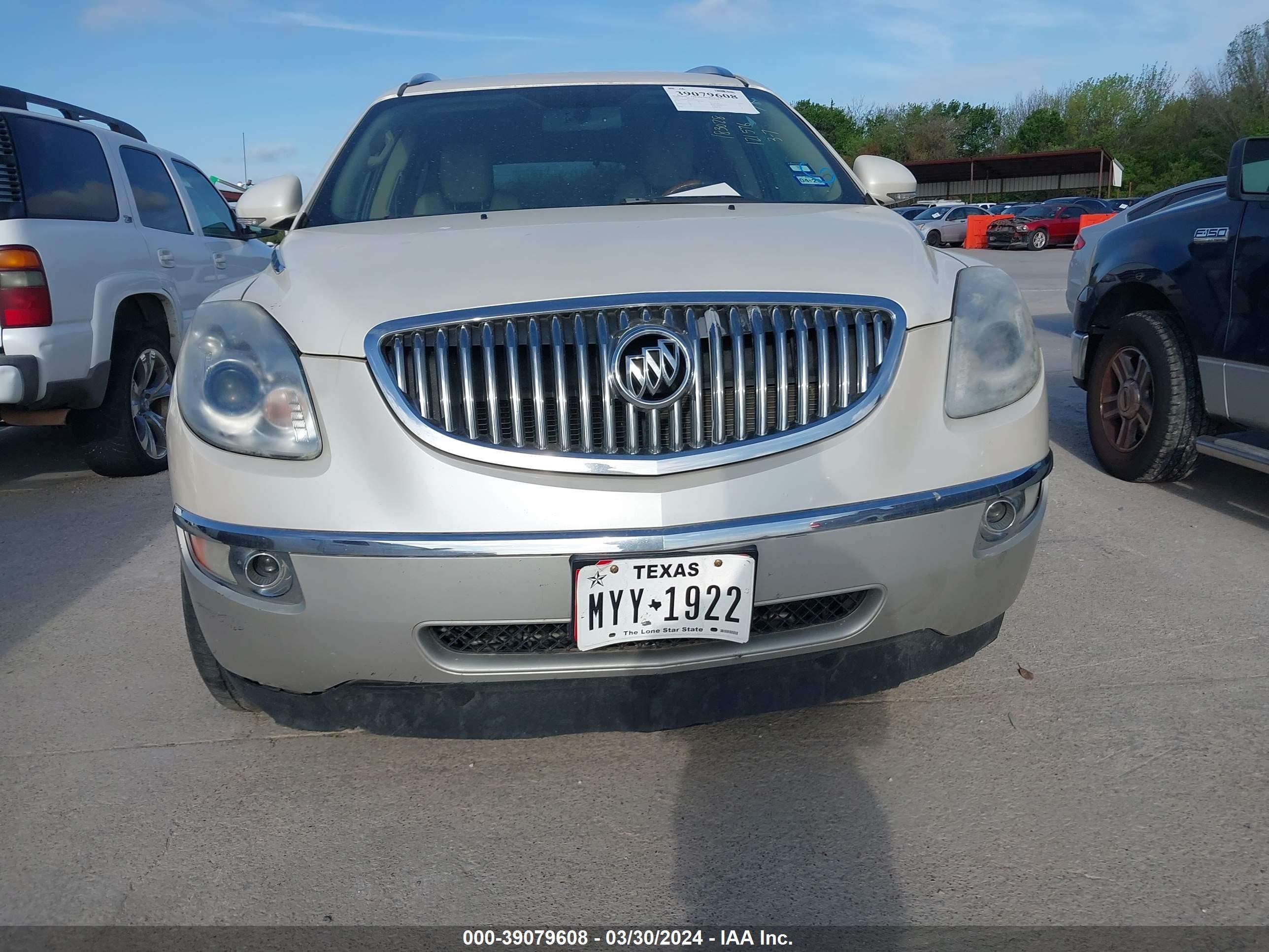 BUICK ENCLAVE 2011 5gakrbed3bj121576