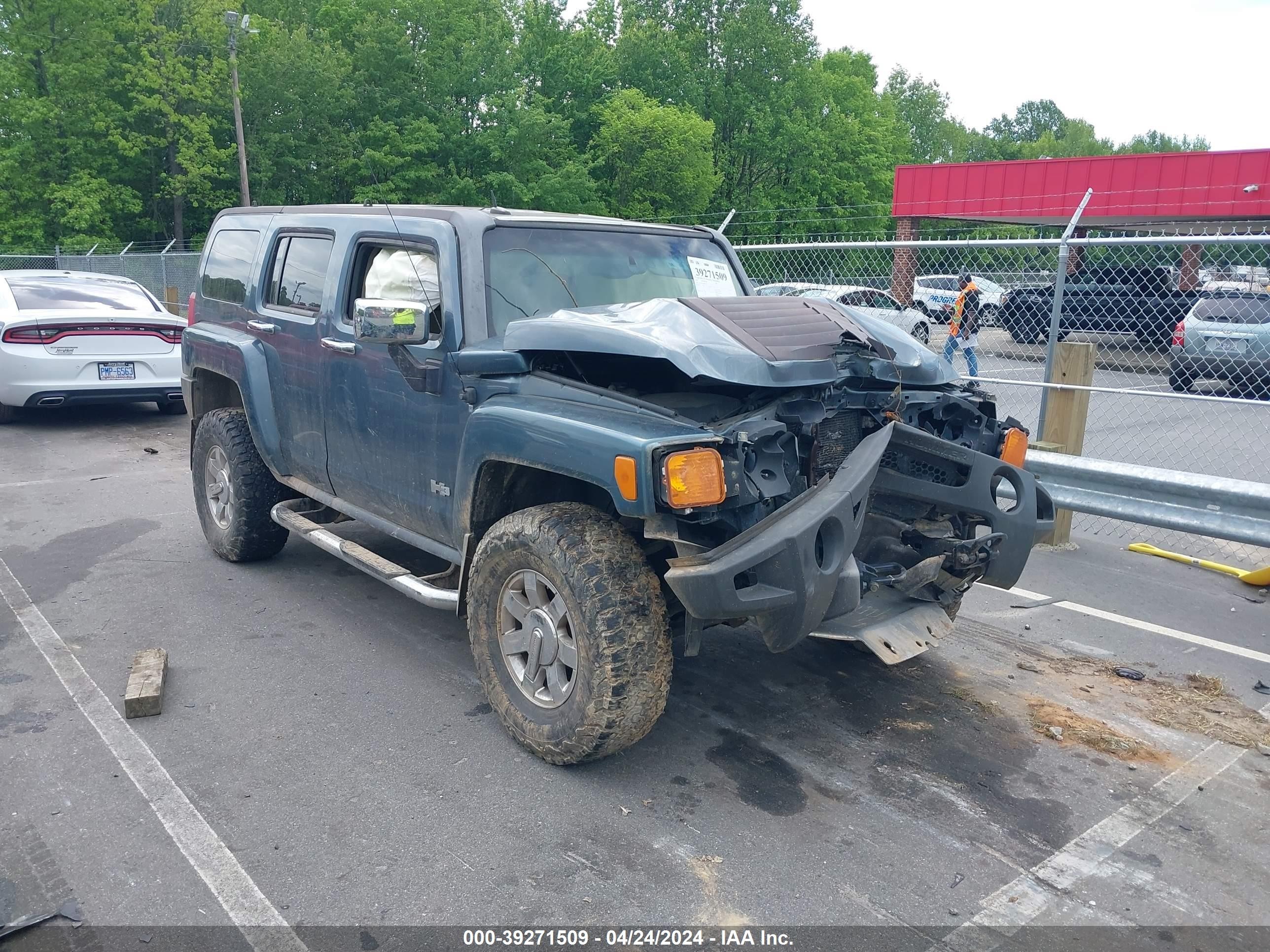 HUMMER H2 2006 5gtdn136368237416