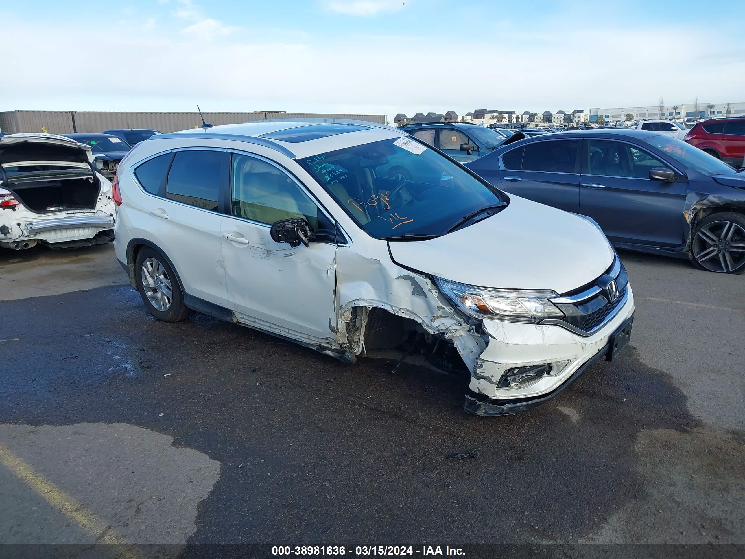 HONDA CR-V 2016 5j6rm3h72gl019327