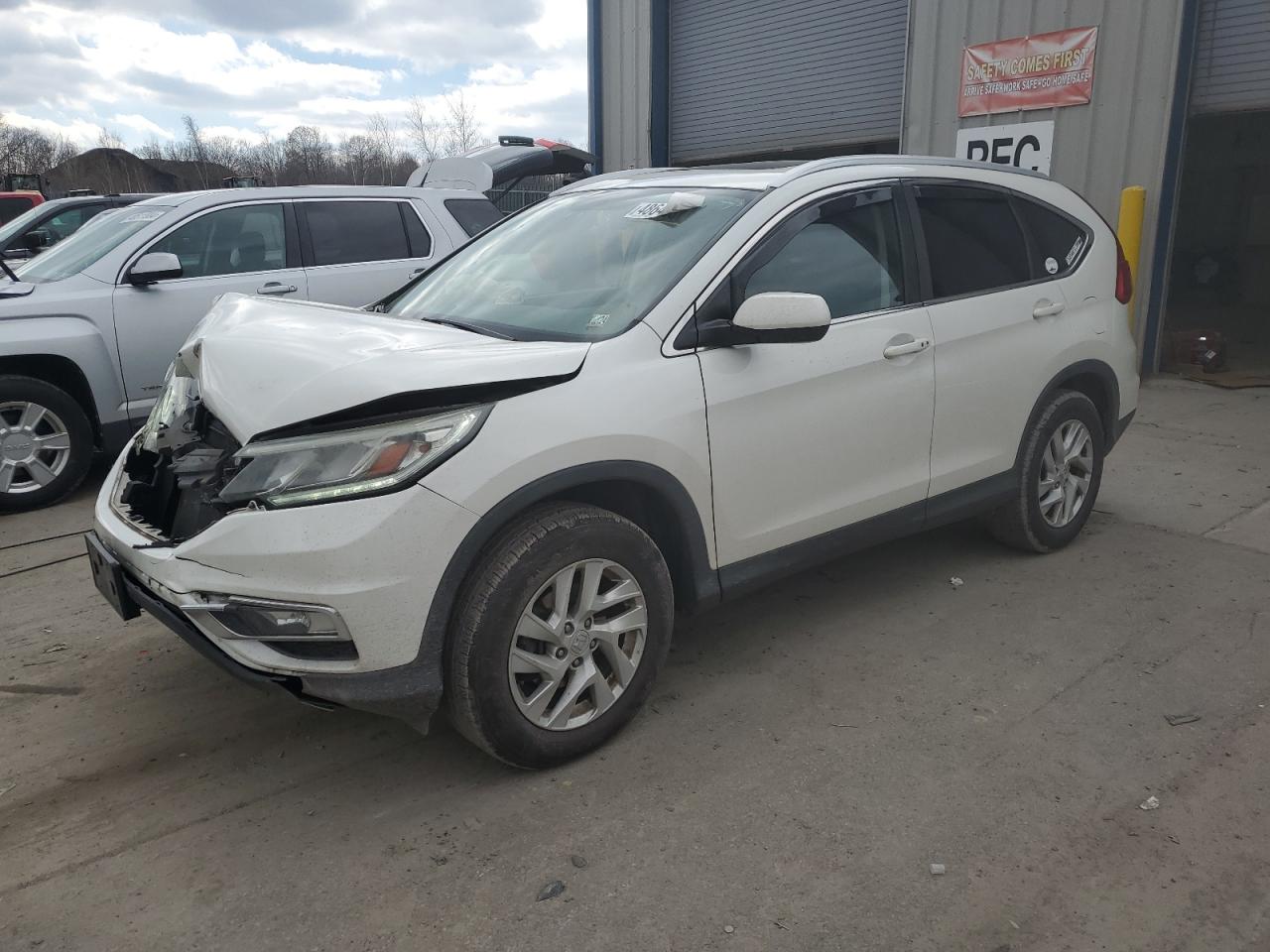 HONDA CR-V 2015 5j6rm4h73fl092212