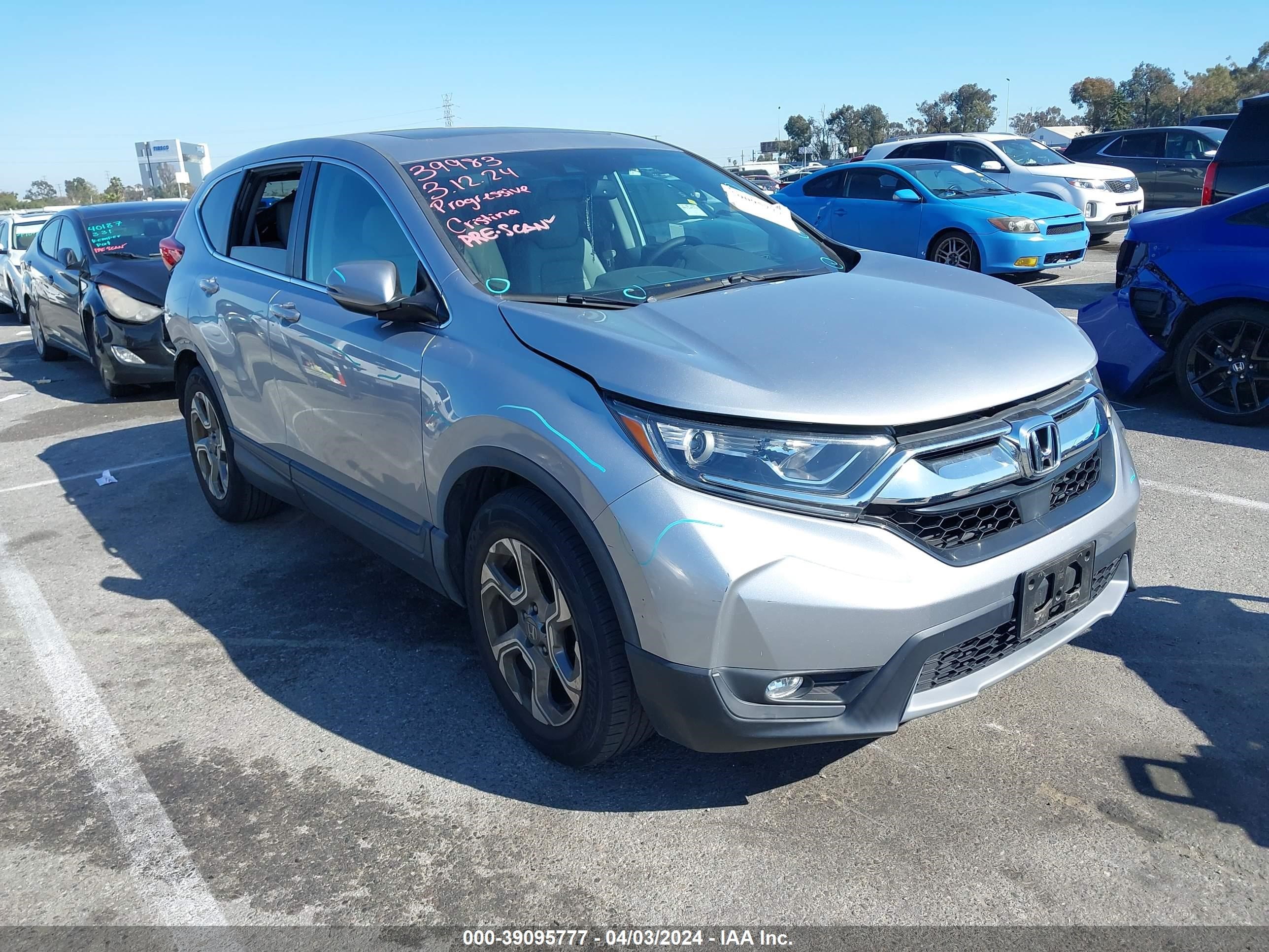 HONDA CR-V 2018 5j6rw1h86ja003884