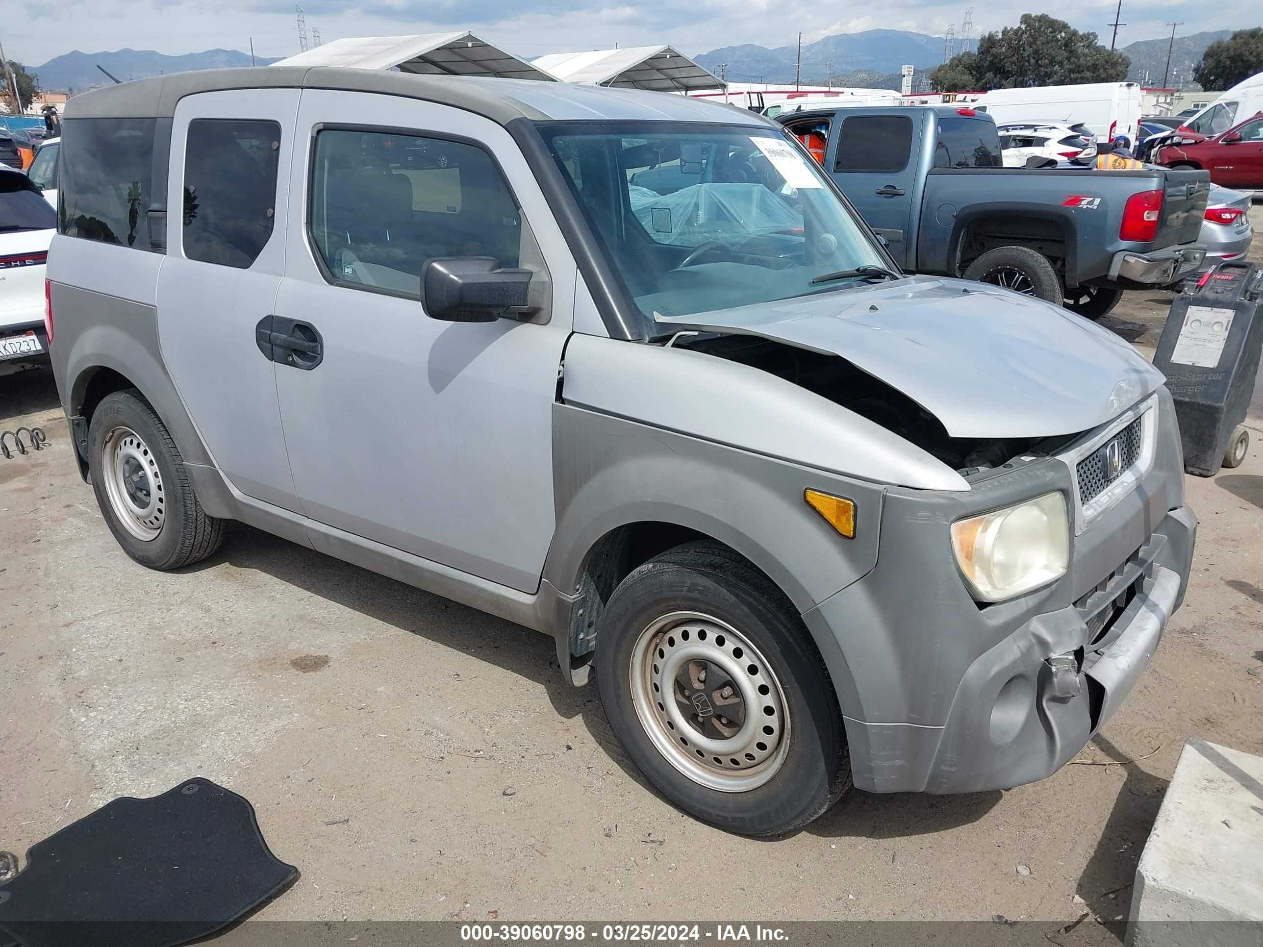 HONDA ELEMENT 2003 5j6yh28213l005833