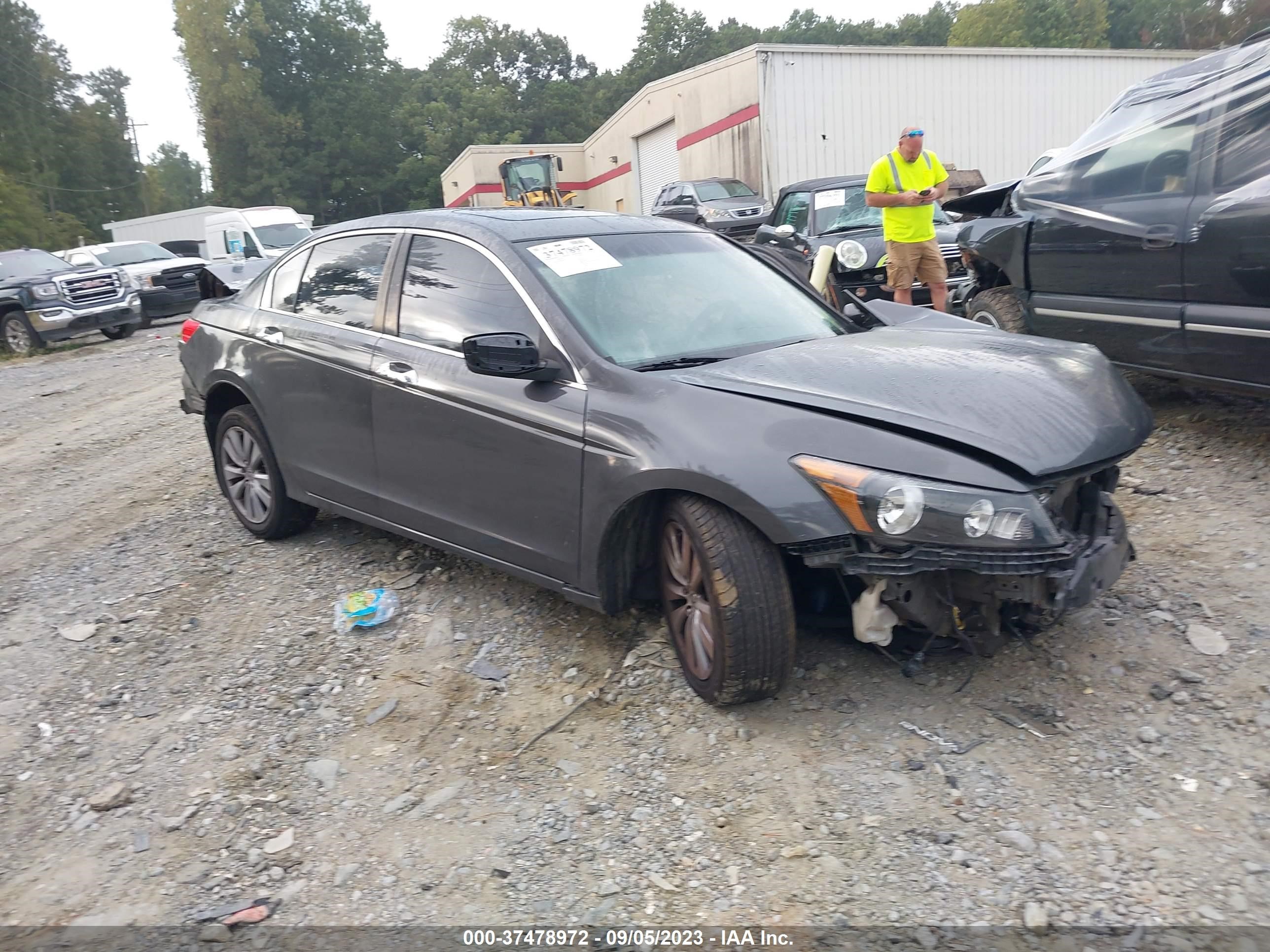 HONDA ACCORD 2011 5kbcp3f81bb003681