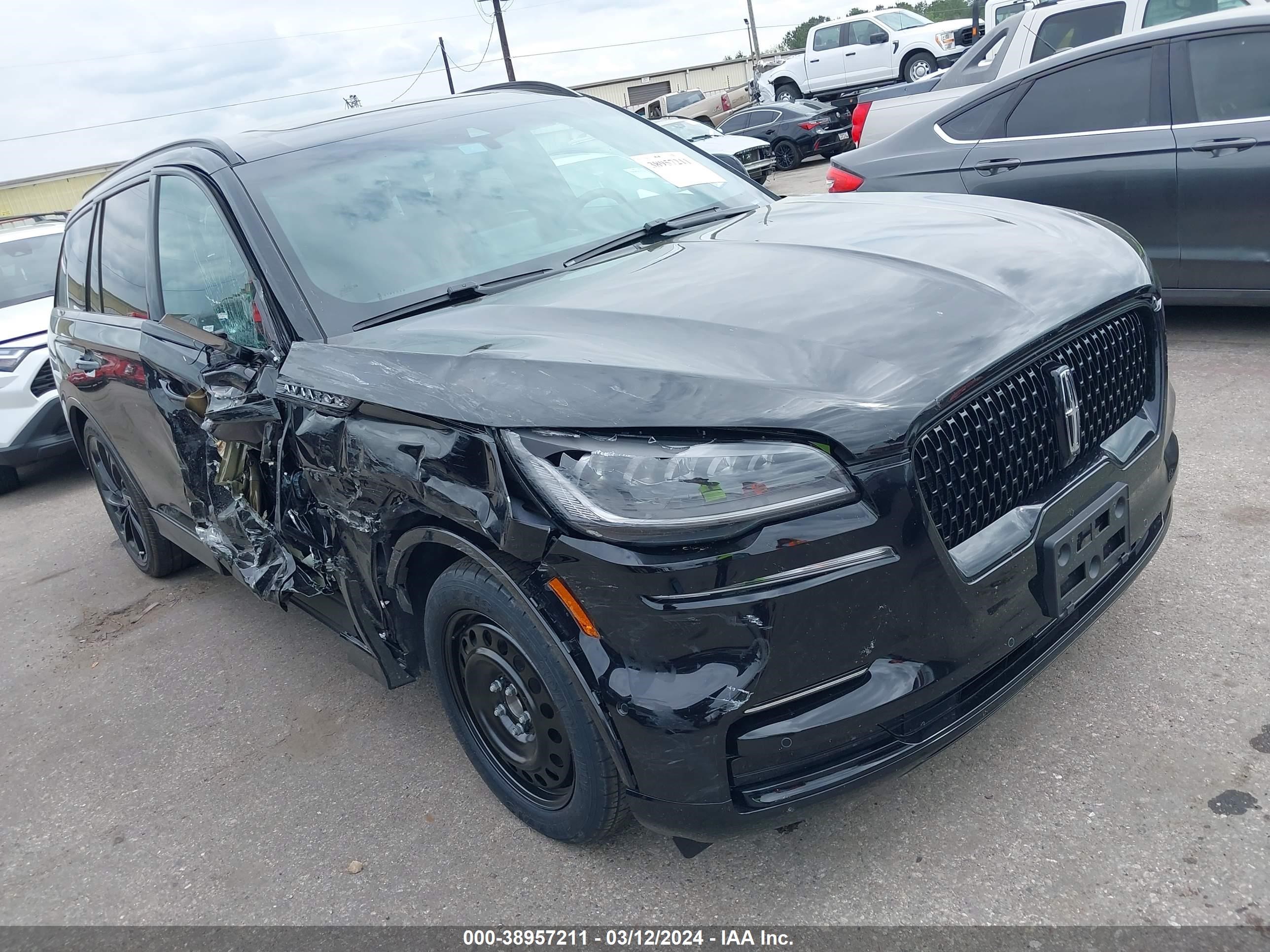 LINCOLN AVIATOR 2024 5lm5j7wc2rgl03095