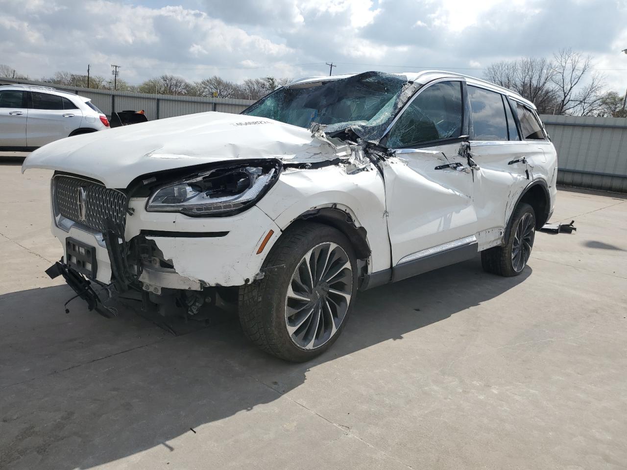 LINCOLN AVIATOR 2020 5lm5j7xc5lgl32869