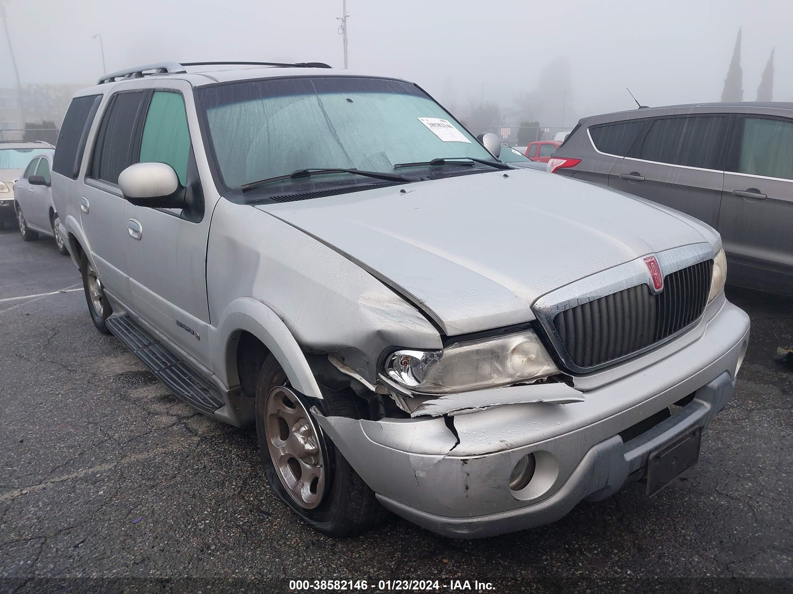 LINCOLN NAVIGATOR 2000 5lmeu27a8ylj42099