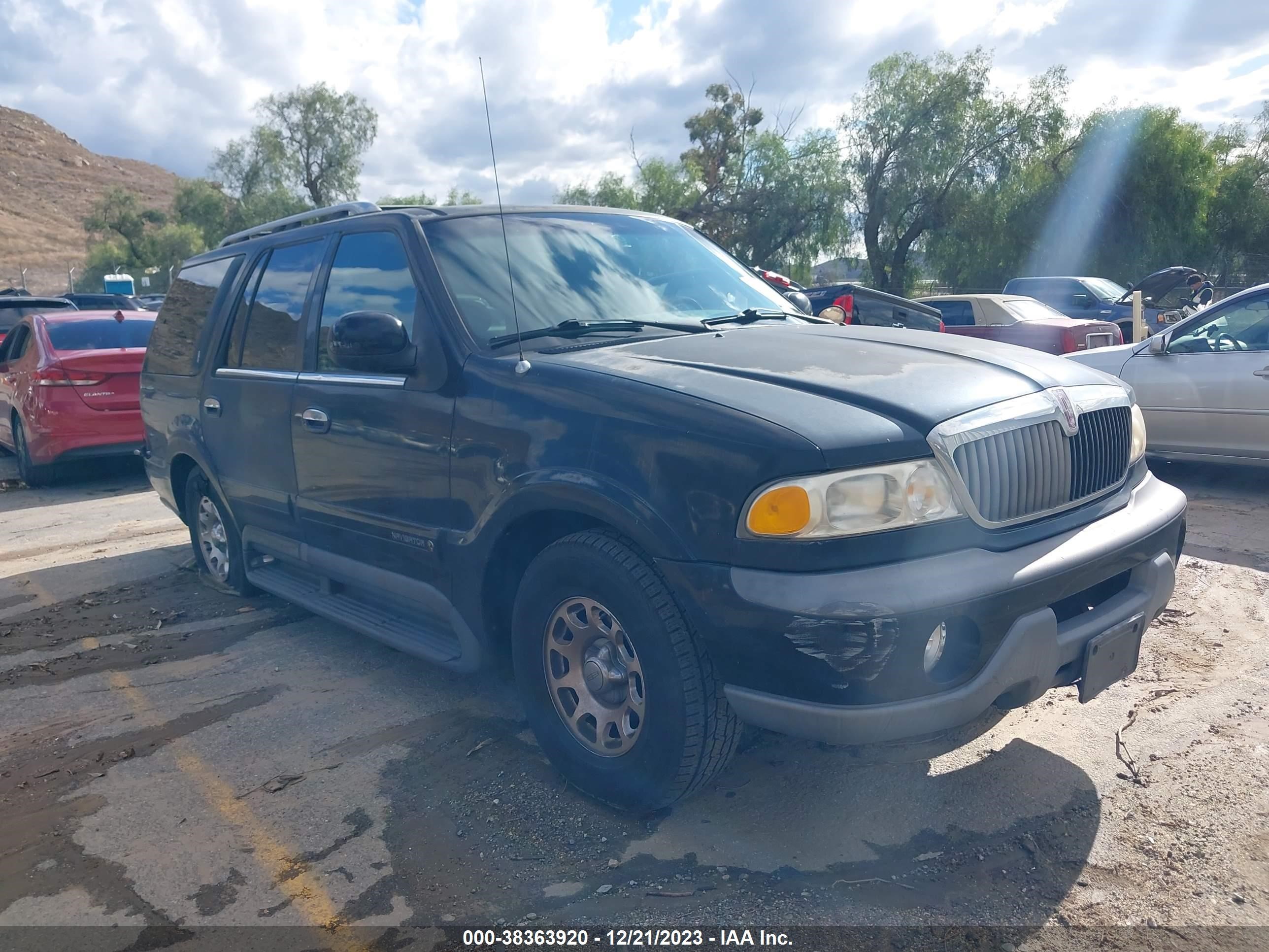 LINCOLN NAVIGATOR 1998 5lmeu27l0wlj07166