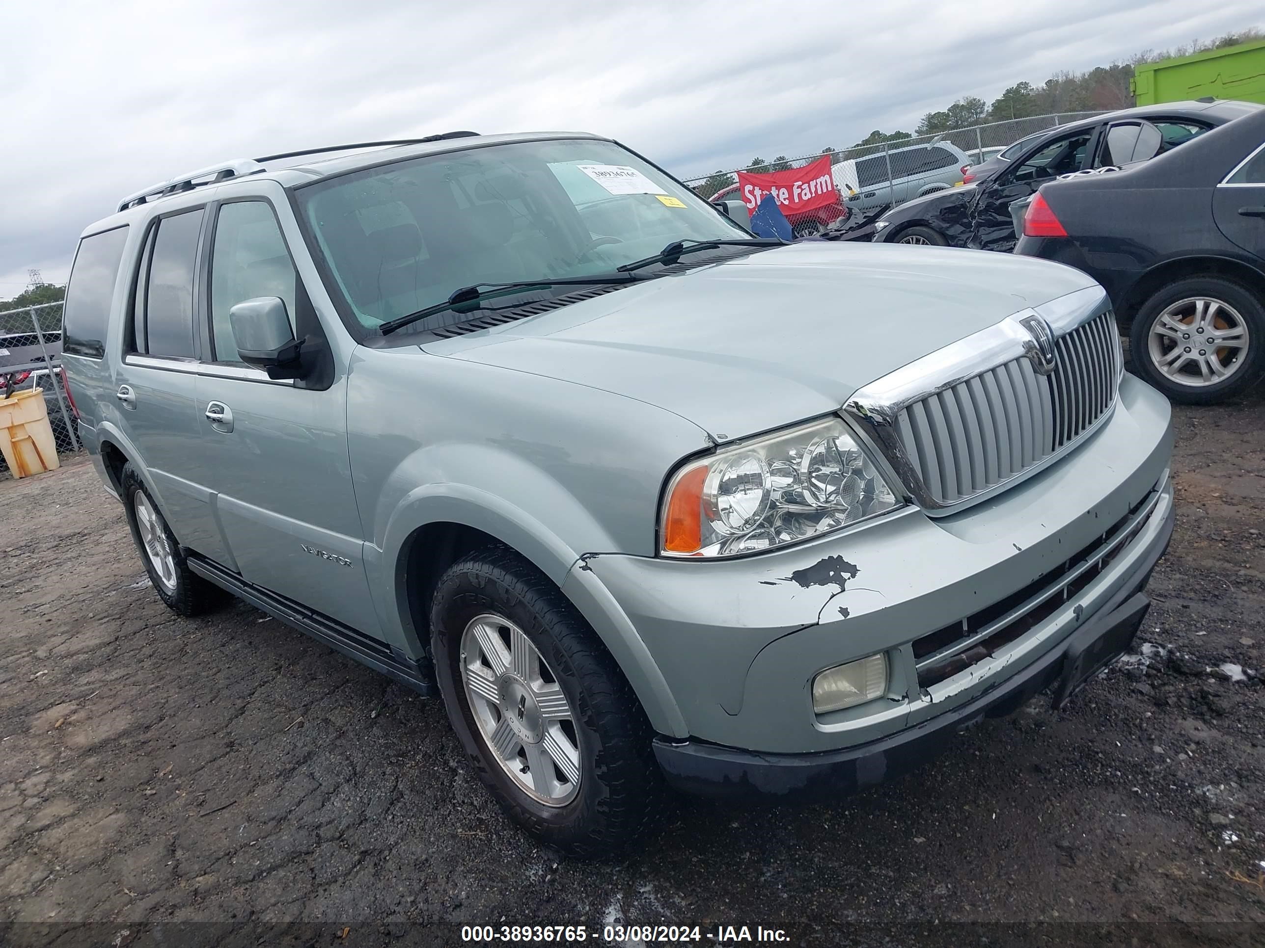 LINCOLN NAVIGATOR 2005 5lmfu275x5lj04764