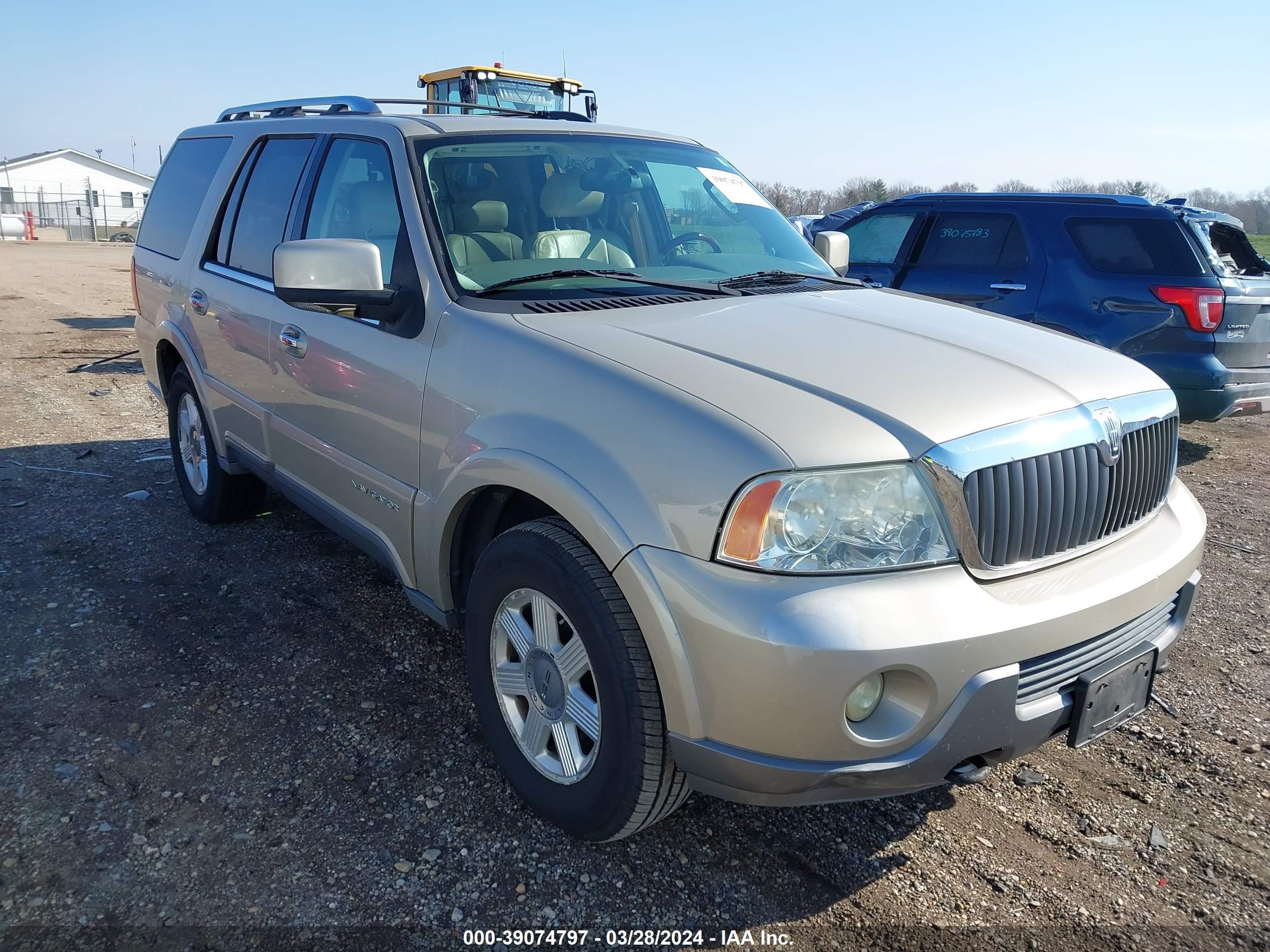 LINCOLN NAVIGATOR 2004 5lmfu27r24lj18160