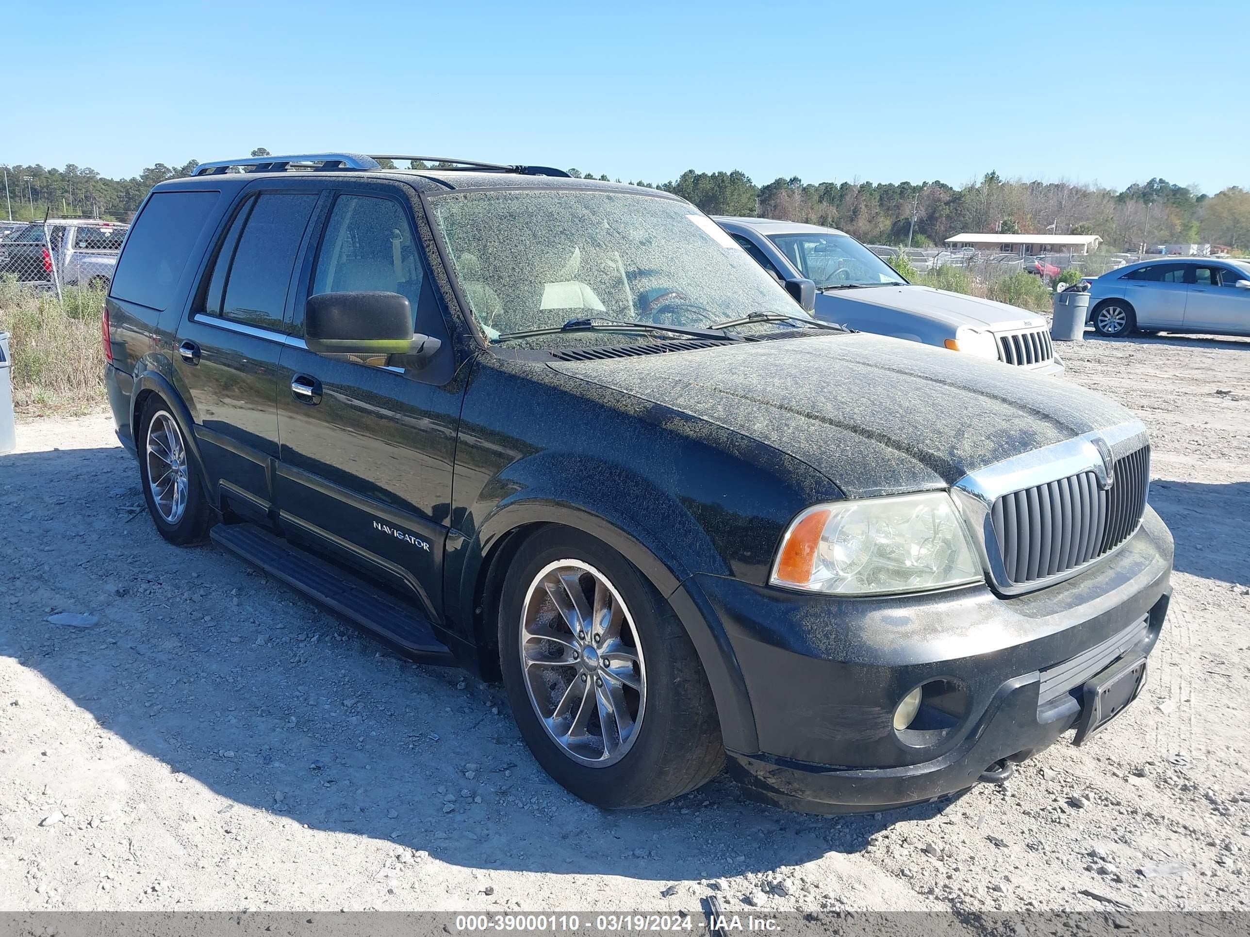 LINCOLN NAVIGATOR 2003 5lmfu27r83lj43871