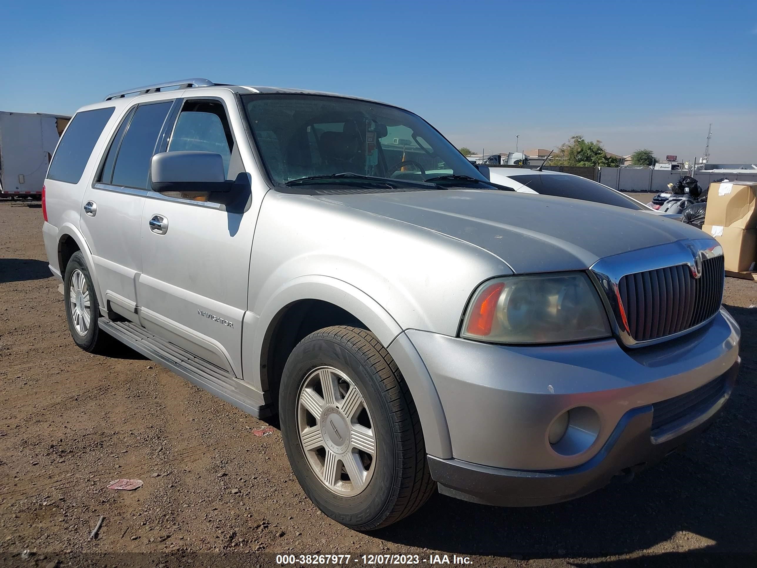 LINCOLN NAVIGATOR 2003 5lmfu27rx3lj42401