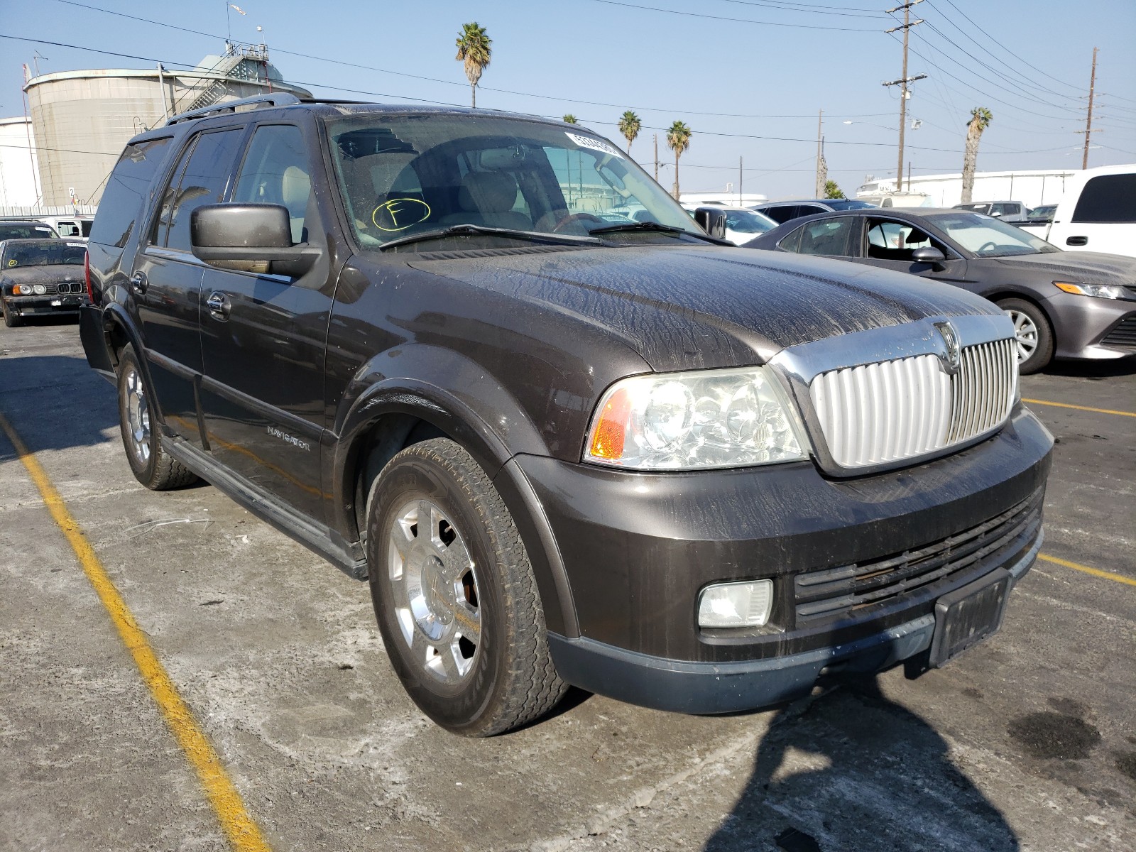 LINCOLN NAVIGATOR 2005 5lmfu28515lj23041