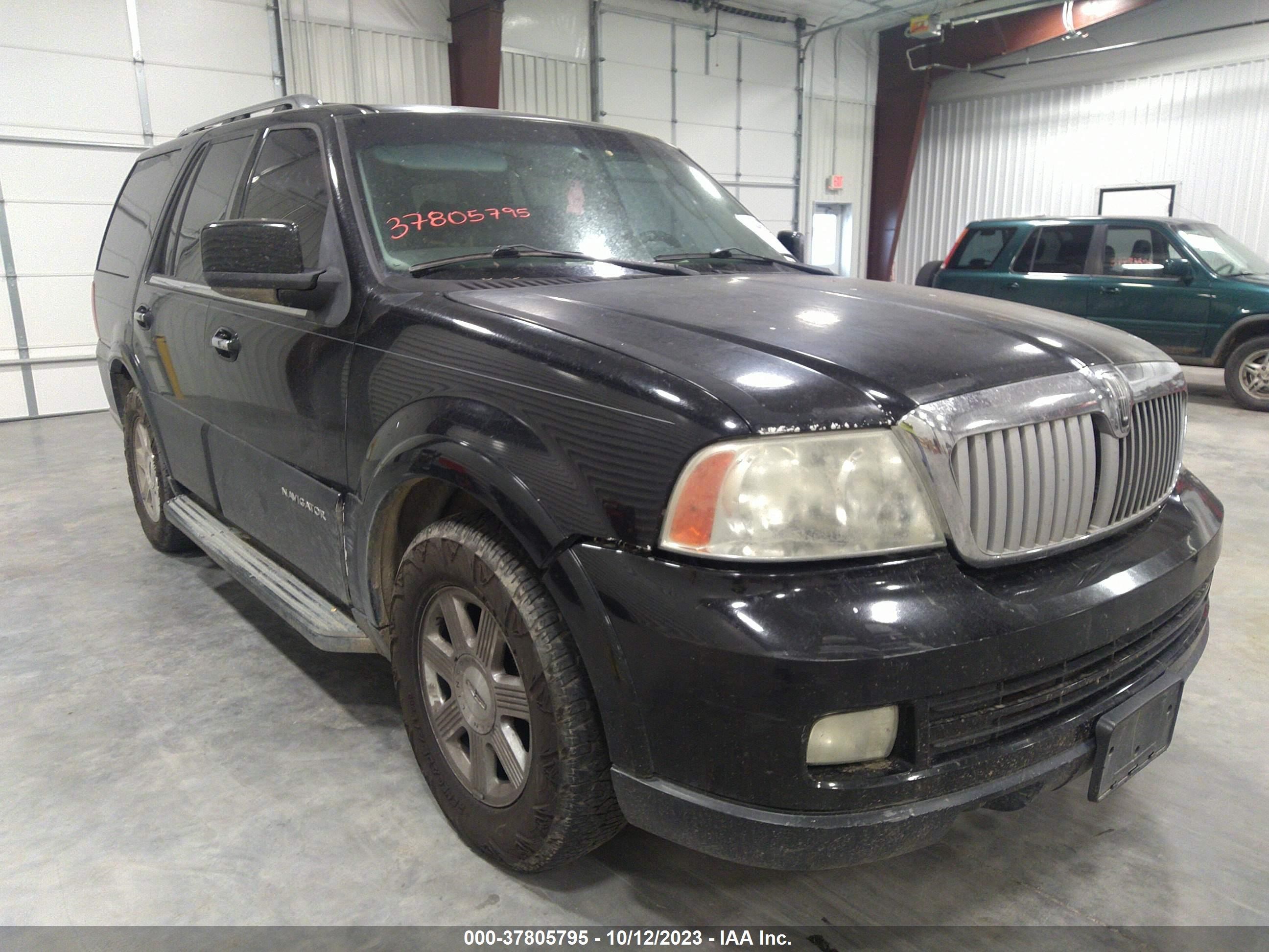 LINCOLN NAVIGATOR 2005 5lmfu28535lj03910