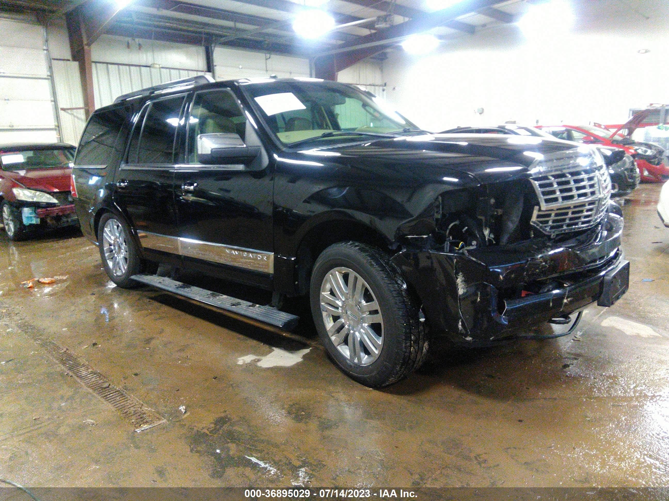 LINCOLN NAVIGATOR 2008 5lmfu28538lj22400