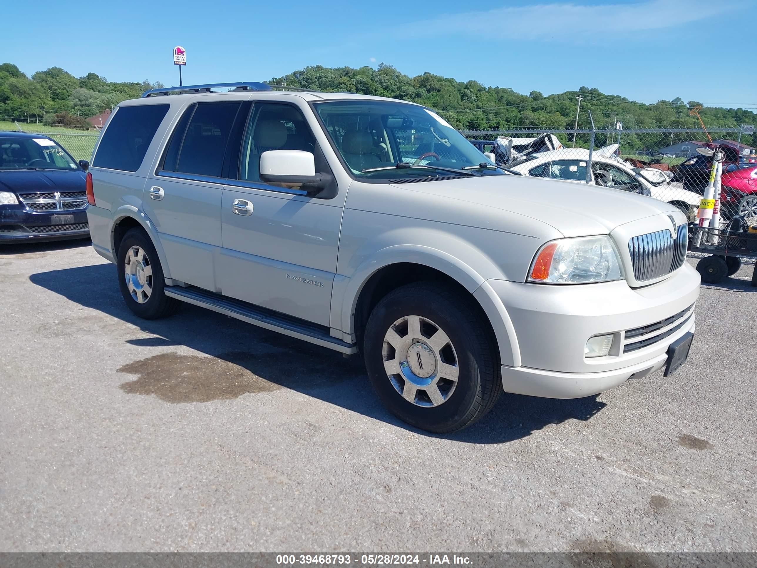 LINCOLN NAVIGATOR 2006 5lmfu28566lj21013