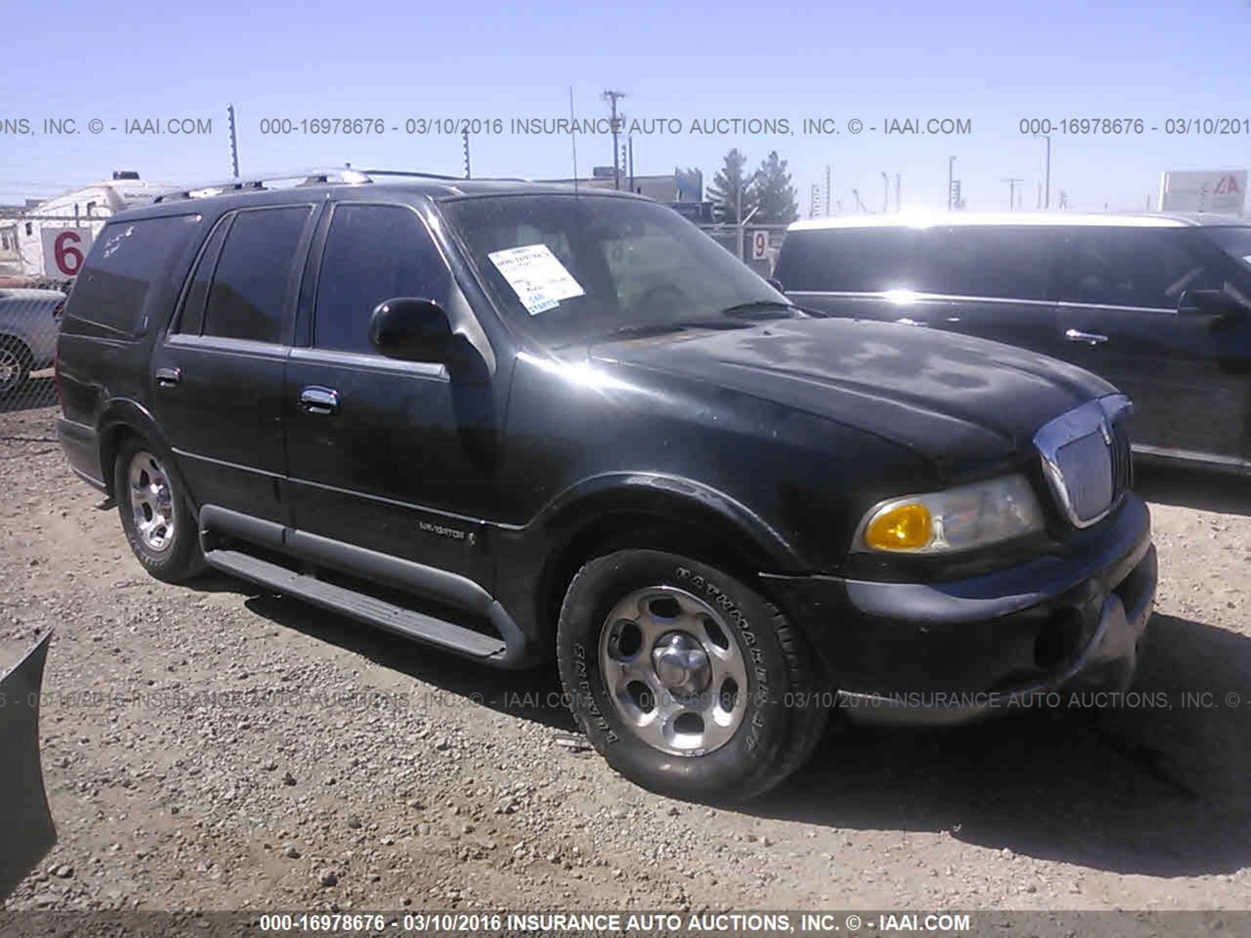 LINCOLN NAVIGATOR 1998 5lmfu28l0wlj06053