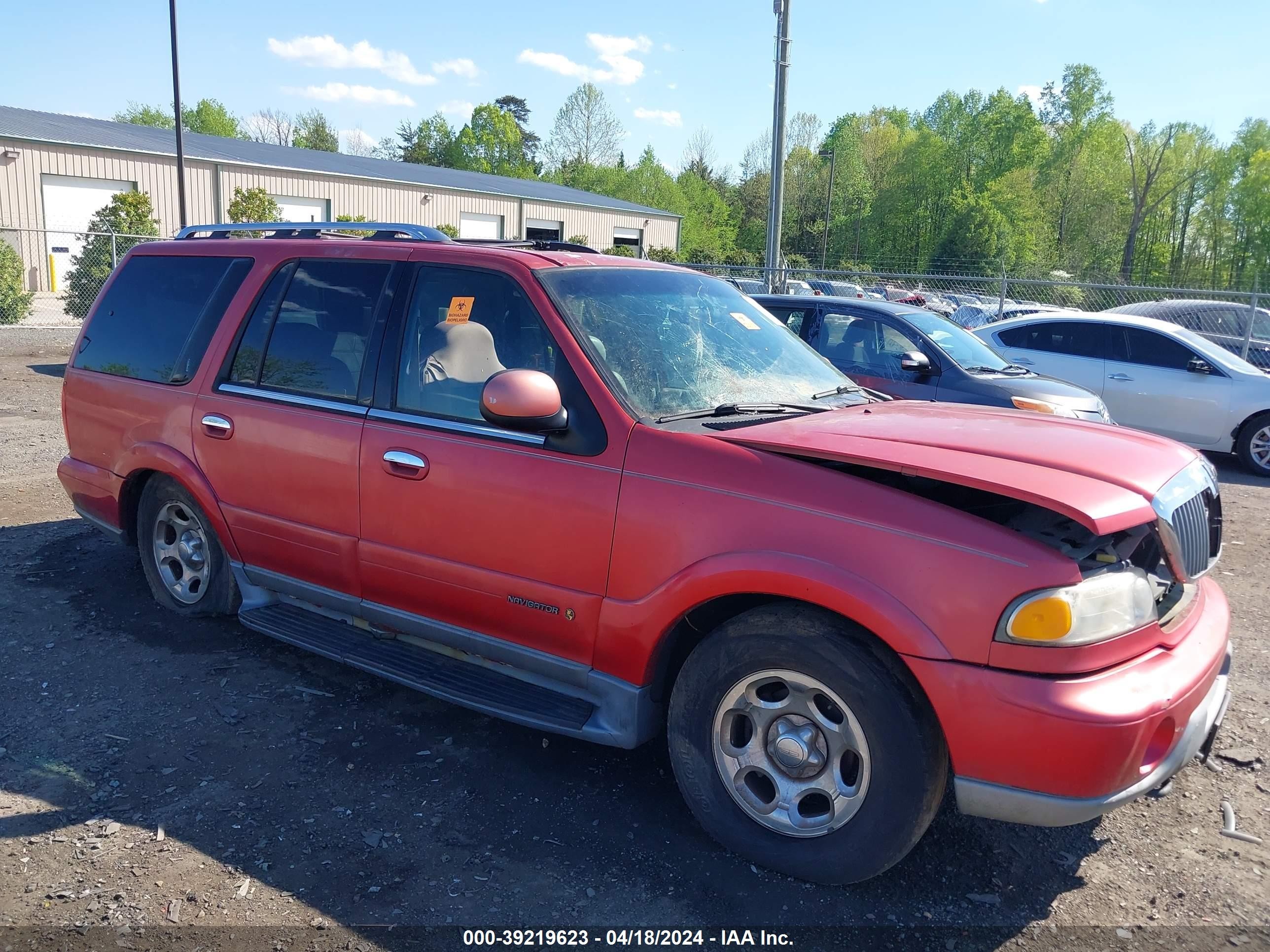 LINCOLN NAVIGATOR 2002 5lmfu28r42lj00724