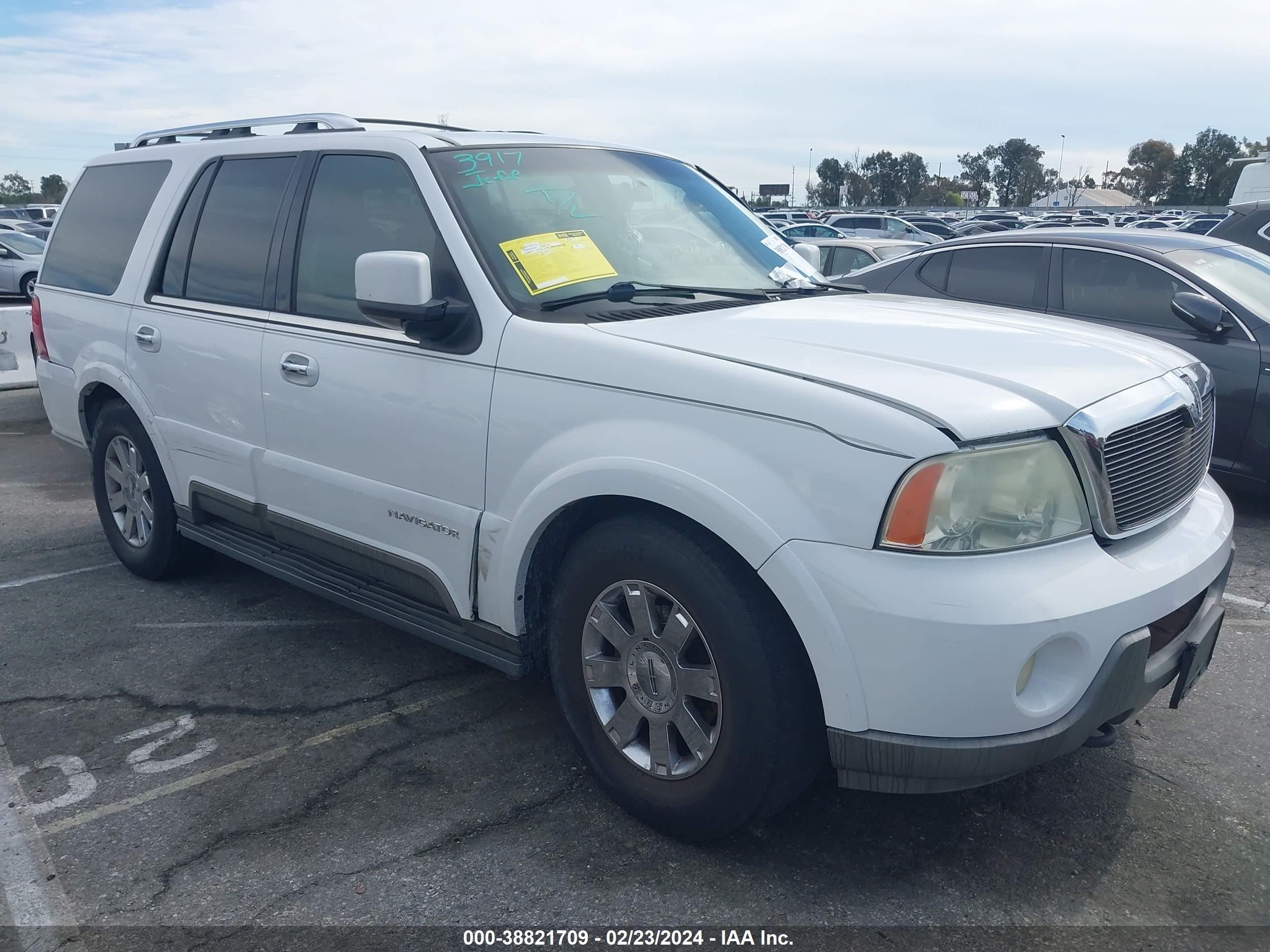 LINCOLN NAVIGATOR 2004 5lmfu28r64lj06012