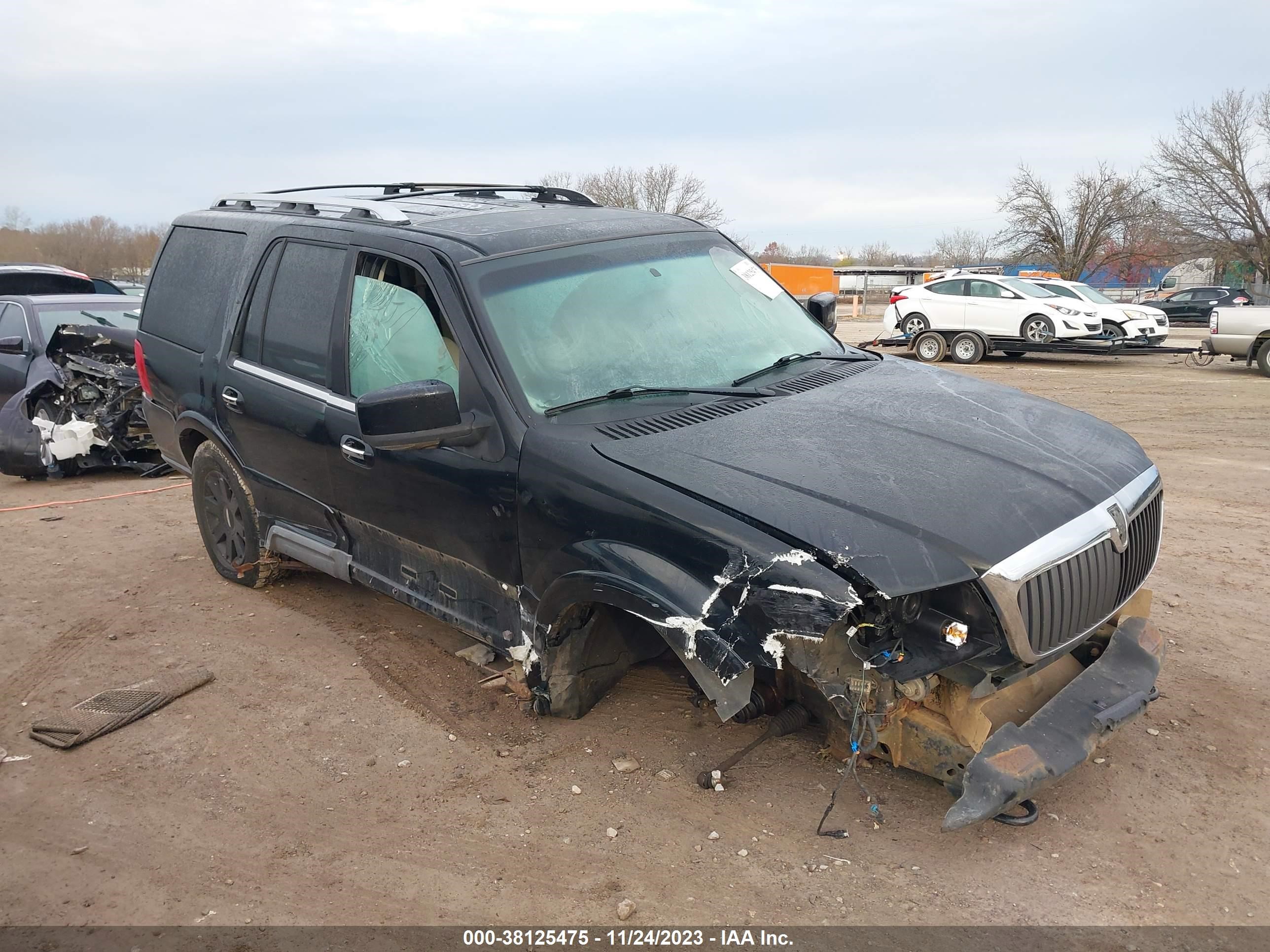 LINCOLN NAVIGATOR 2003 5lmfu28r83lj30505